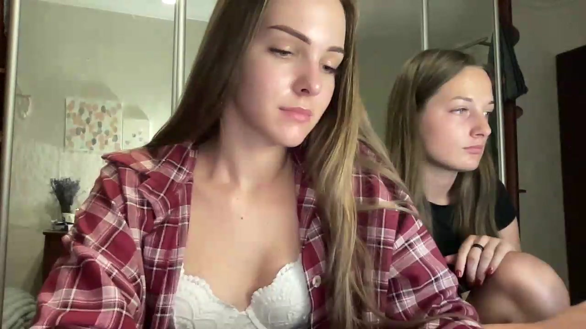 Gallery image thumbnail from FreyaPulse's myfreecams stream on, 07/08/2026, 19:23 image 4 of 20