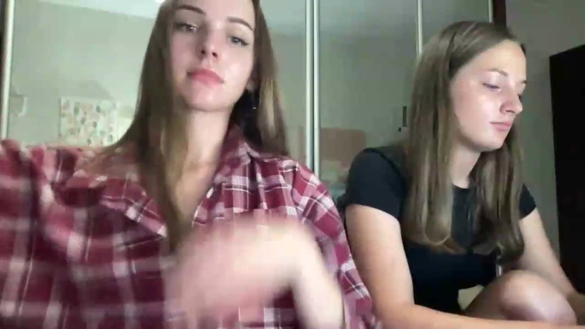 Gallery image thumbnail from FreyaPulse's myfreecams stream on, 07/08/2026, 19:23 image 7 of 20