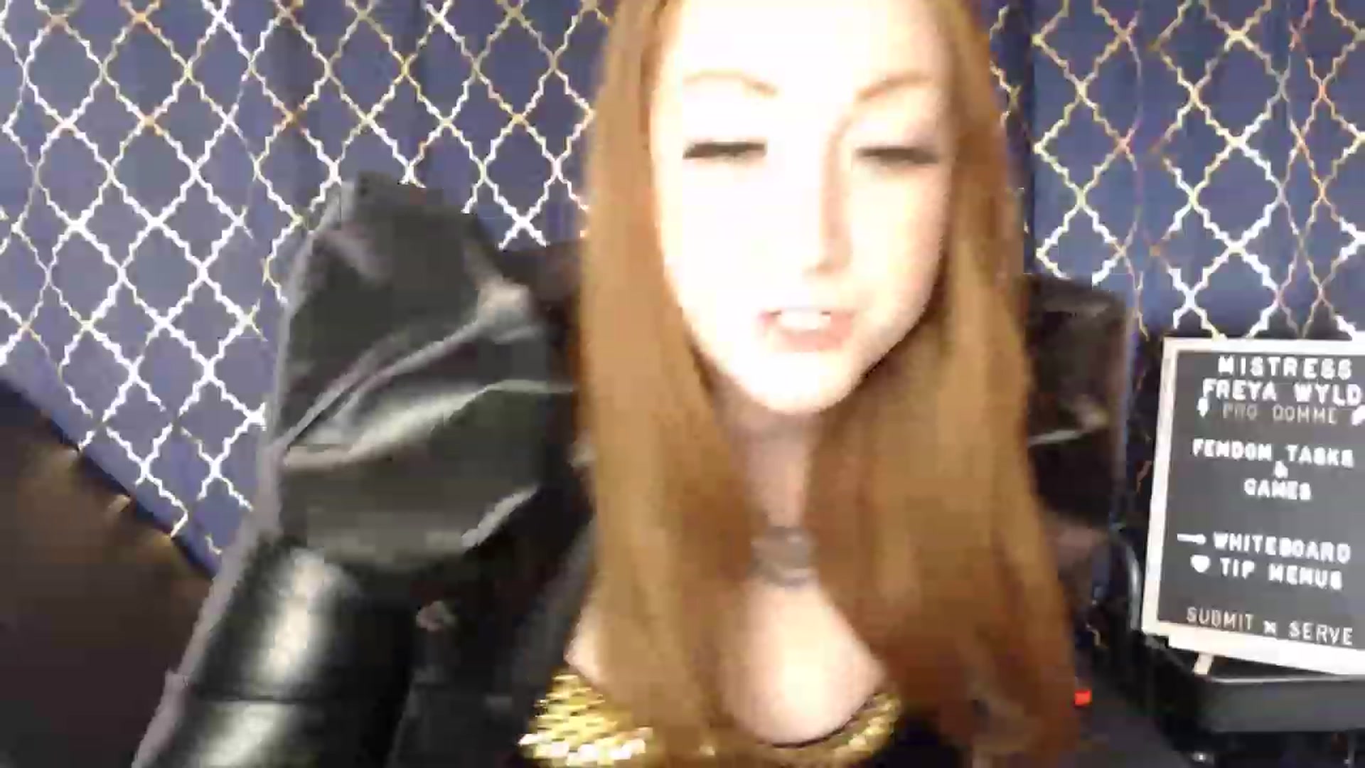 Gallery image thumbnail from FreyaWyld's myfreecams stream on, 12/05/2022, 09:22 image 3 of 20