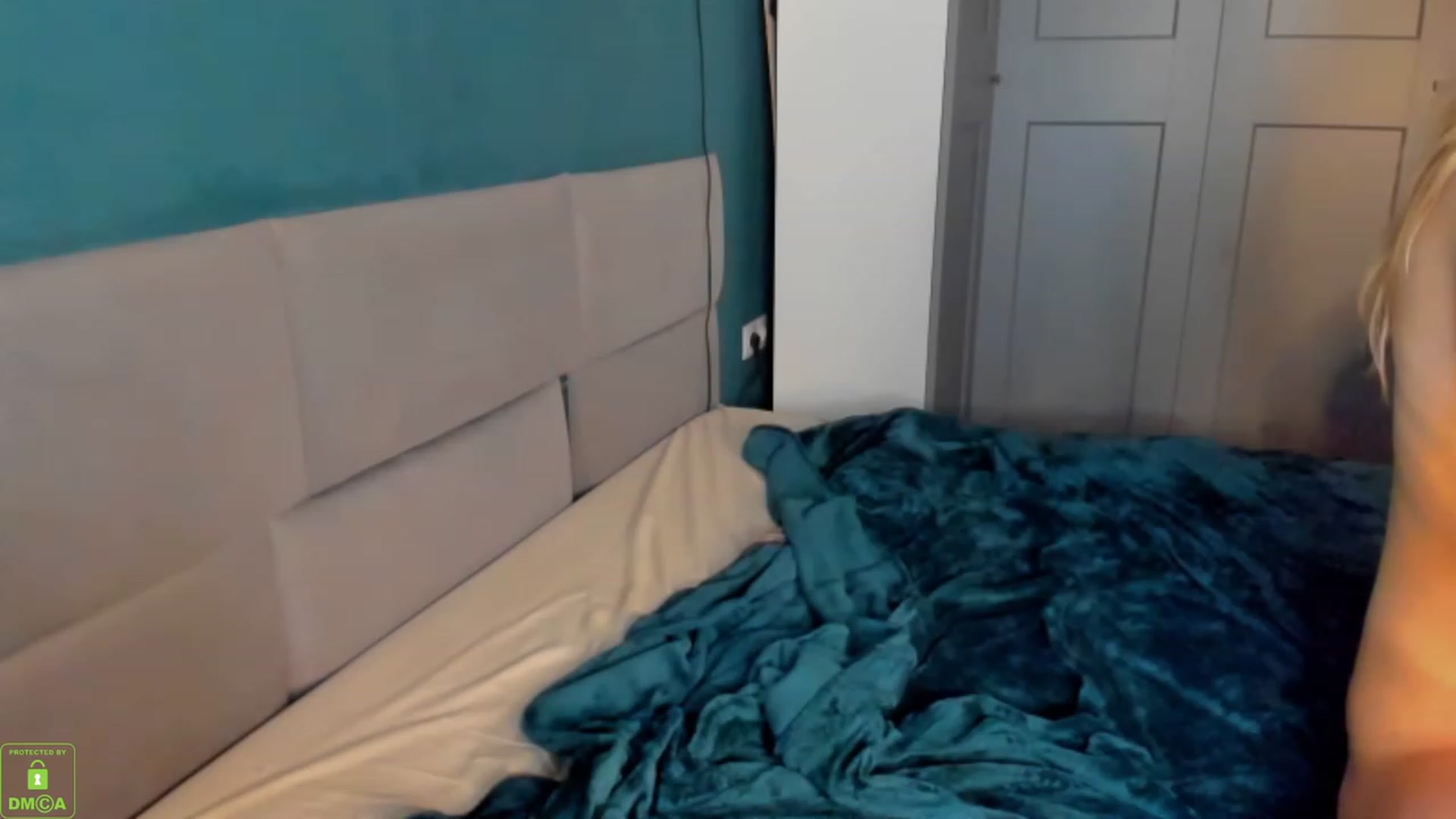 Gallery image thumbnail from Freya_love3's myfreecams stream on, 05/23/2023, 19:46 image 11 of 20
