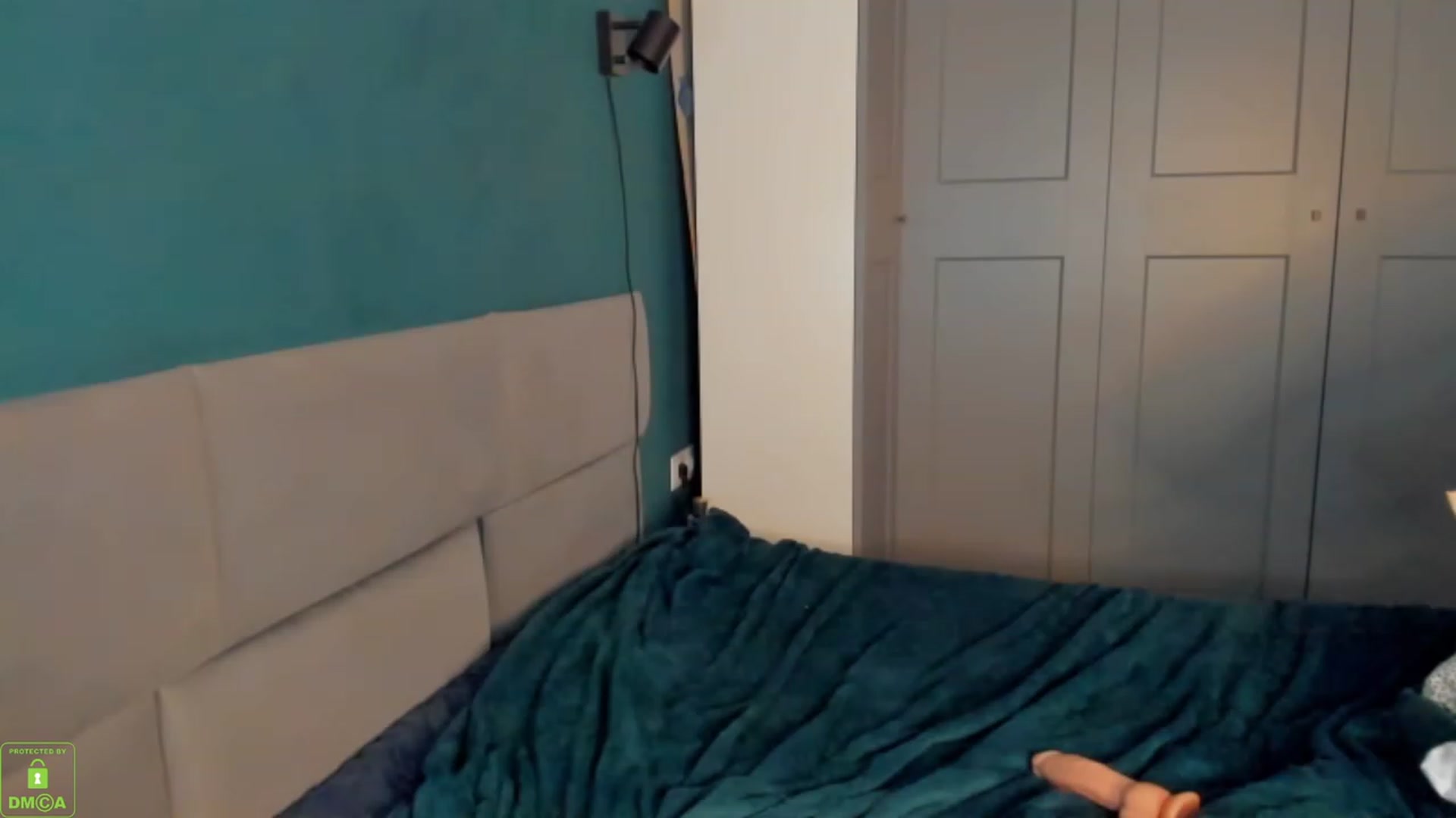 Gallery image thumbnail from Freya_love3's myfreecams stream on, 06/15/2023, 18:43 image 12 of 20