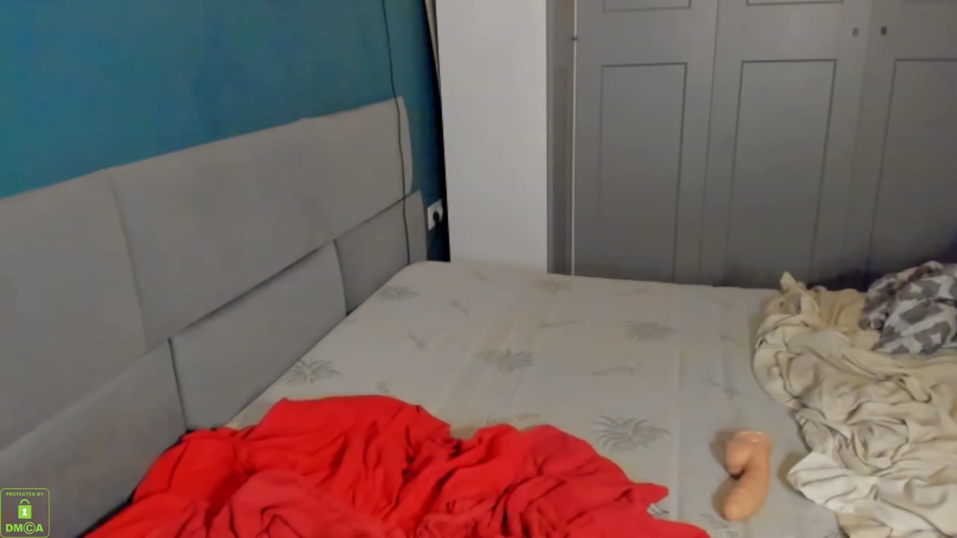 Gallery image thumbnail from Freya_love3's myfreecams stream on, 08/05/2023, 19:04 image 2 of 20
