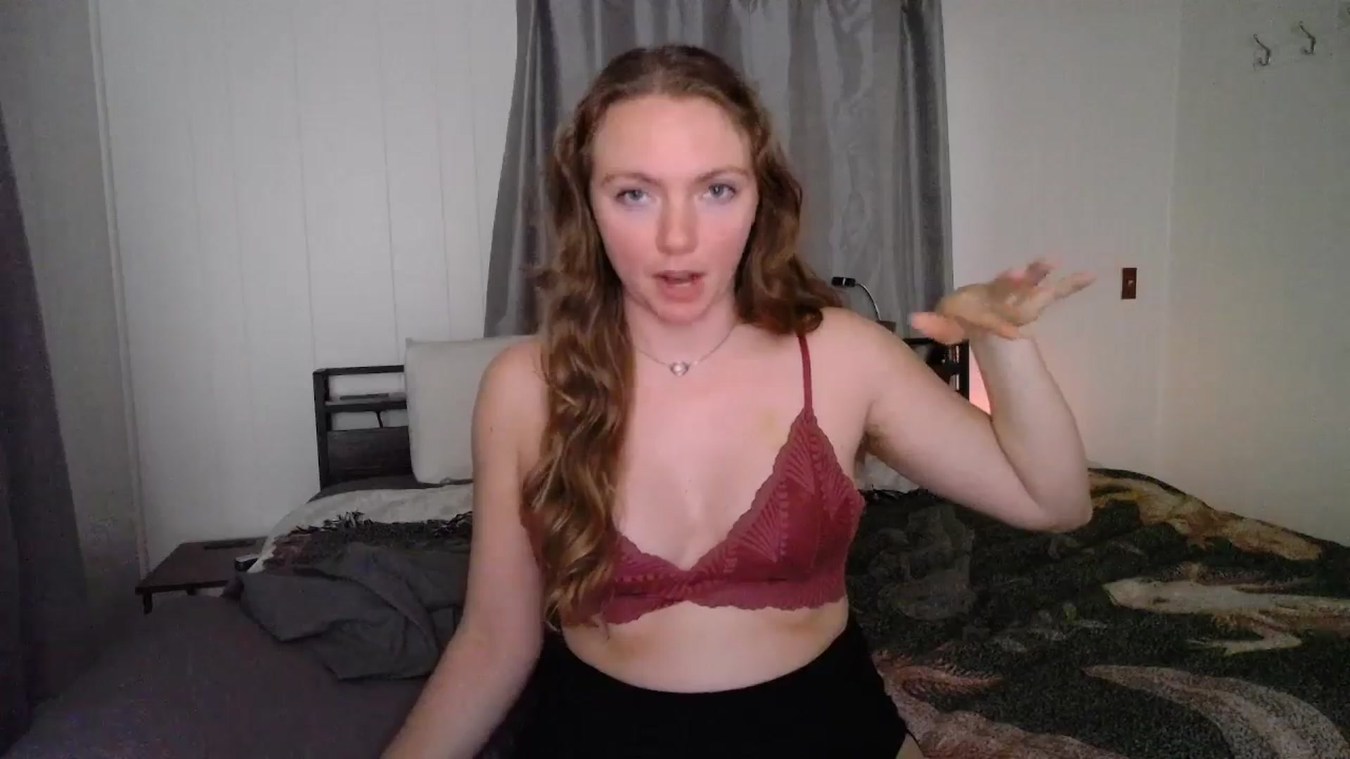 Gallery image thumbnail from Freyafux's myfreecams stream on, 04/03/2026, 03:04 image 6 of 20