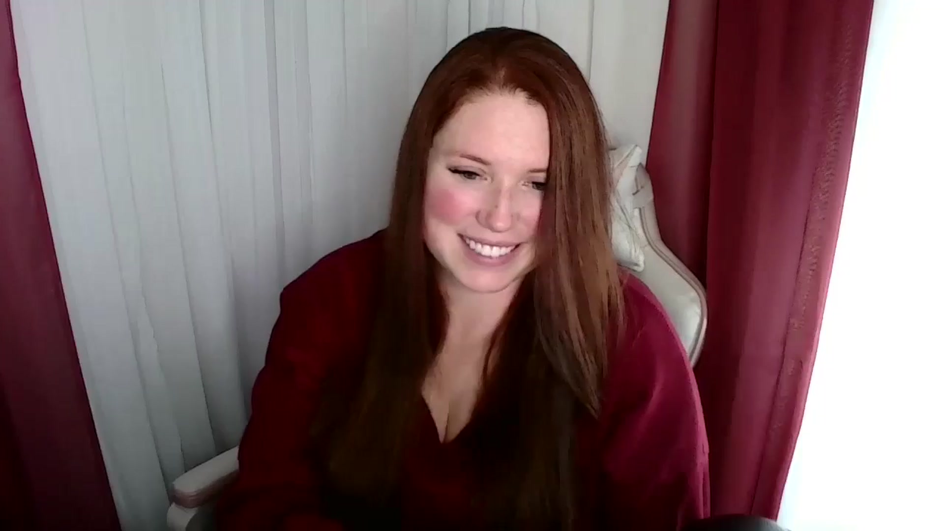 Gallery image thumbnail from FreyjaThorne's myfreecams stream on, 08/28/2024, 01:44 image 6 of 20