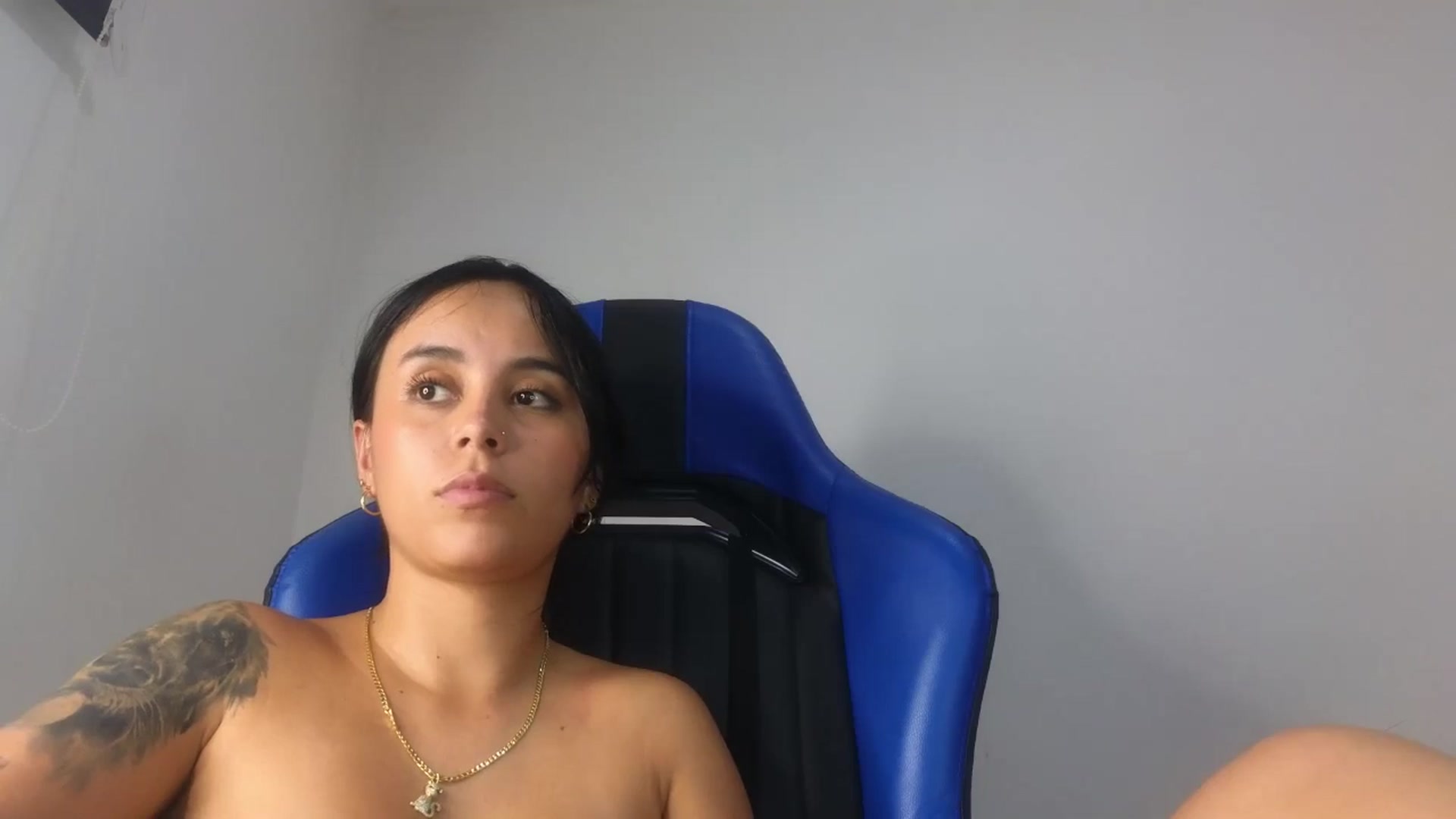 Gallery image thumbnail from Freyja_Sweet's myfreecams stream on, 07/23/2024, 06:36 image 18 of 20