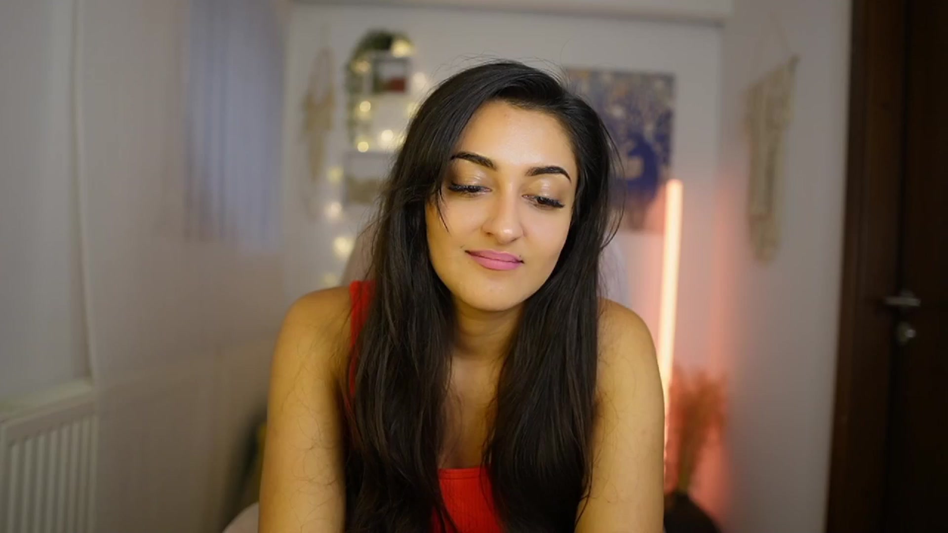 Gallery image thumbnail from Frida_Sante18's myfreecams stream on, 06/01/2024, 16:14 image 3 of 20