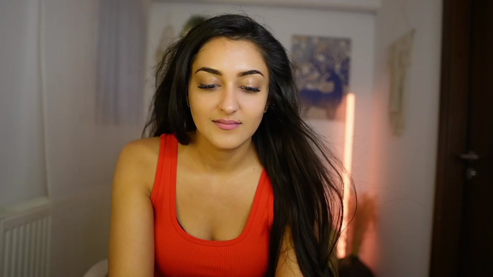 Gallery image thumbnail from Frida_Sante18's myfreecams stream on, 06/01/2024, 17:45 image 1 of 20