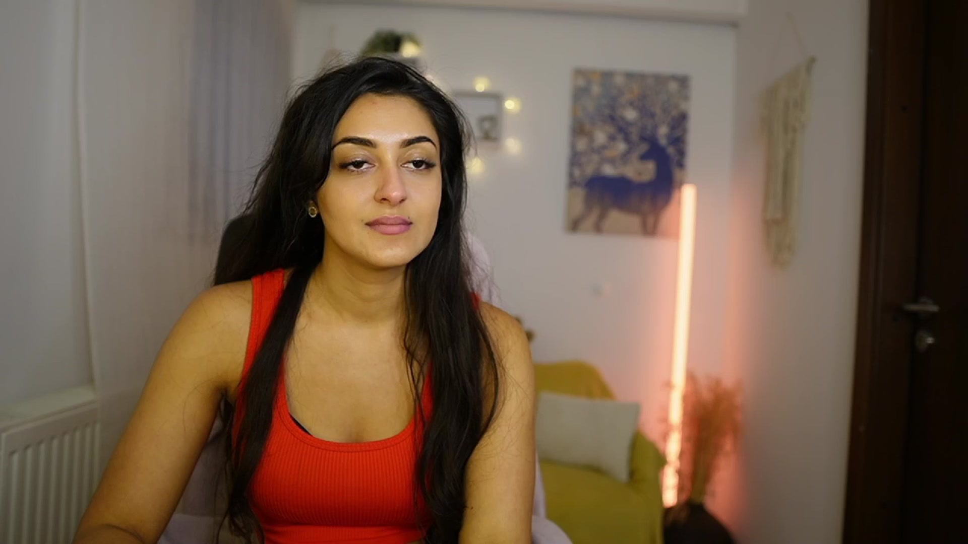 Gallery image thumbnail from Frida_Sante18's myfreecams stream on, 06/01/2024, 17:45 image 17 of 20