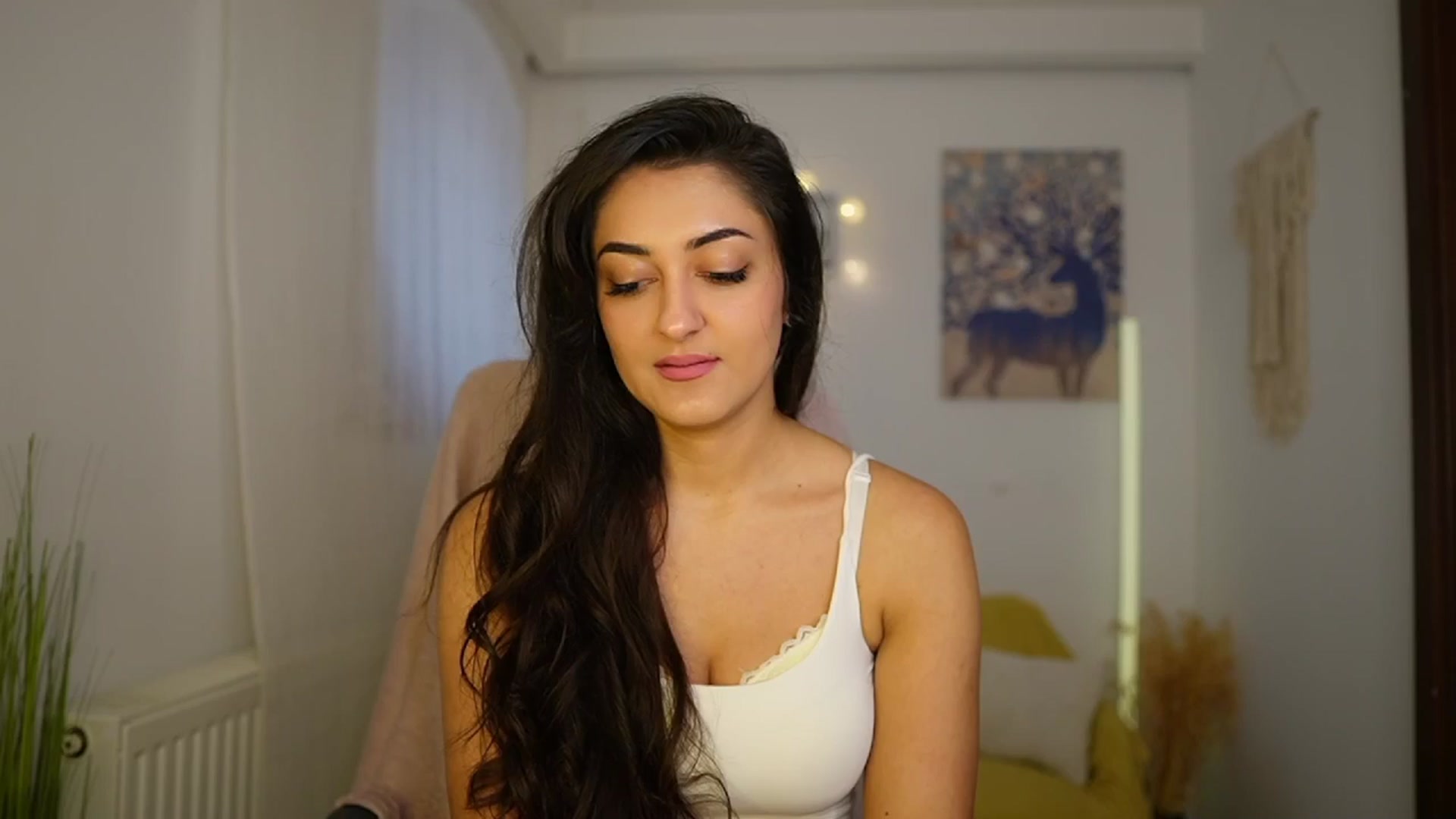 Gallery image thumbnail from Frida_Sante18's myfreecams stream on, 06/05/2024, 14:50 image 13 of 20