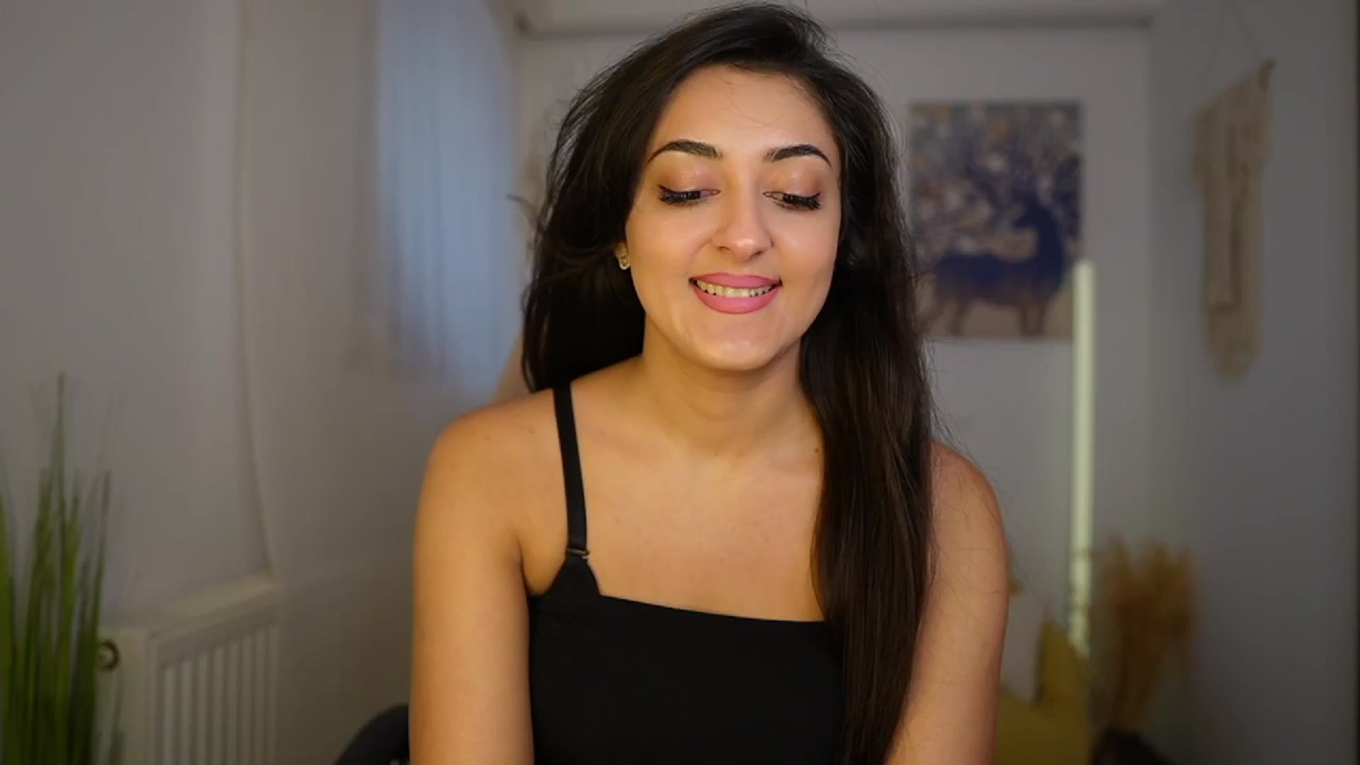 Gallery image thumbnail from Frida_Sante18's myfreecams stream on, 06/06/2024, 13:41 image 4 of 20