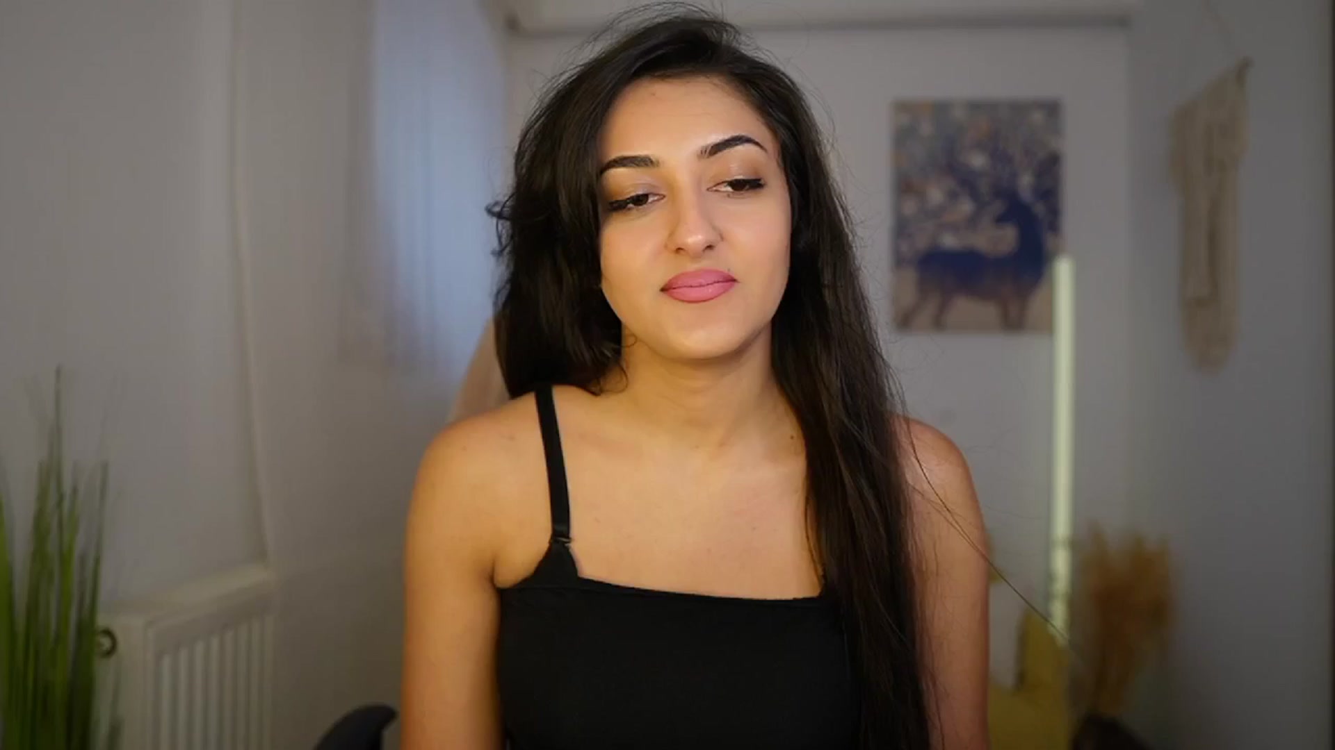 Gallery image thumbnail from Frida_Sante18's myfreecams stream on, 06/06/2024, 13:41 image 17 of 20