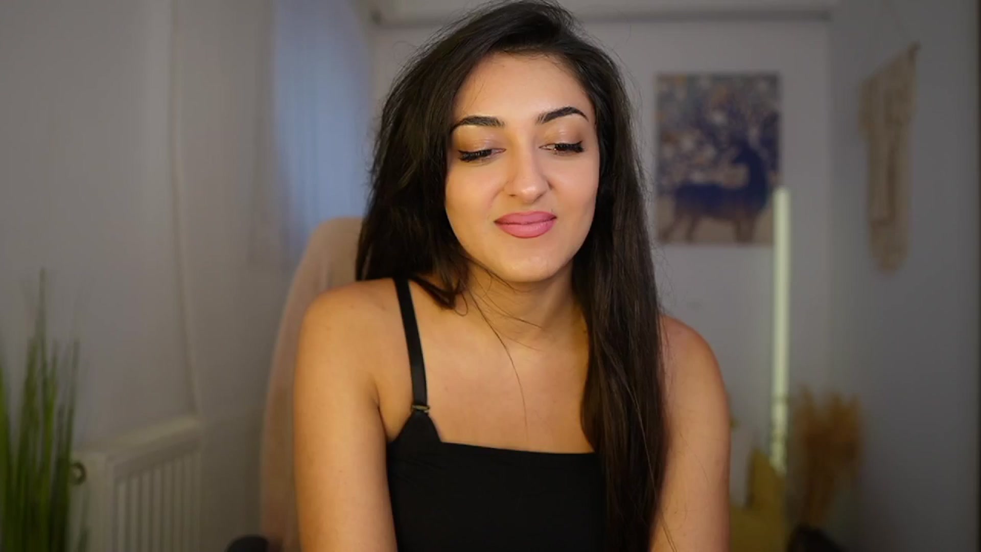Gallery image thumbnail from Frida_Sante18's myfreecams stream on, 06/06/2024, 13:41 image 14 of 20