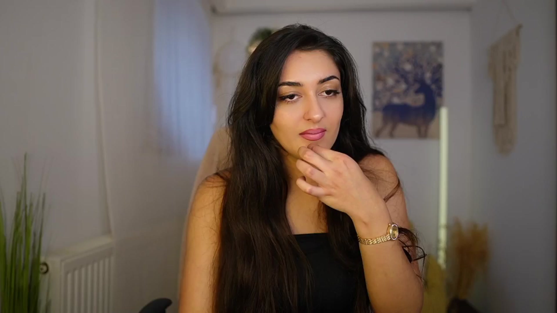 Gallery image thumbnail from Frida_Sante18's myfreecams stream on, 06/06/2024, 14:43 image 13 of 20