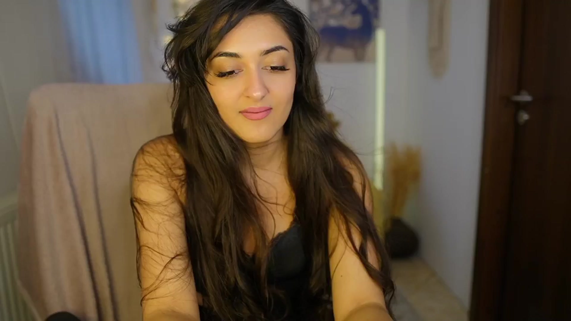 Gallery image thumbnail from Frida_Sante18's myfreecams stream on, 06/11/2024, 16:27 image 11 of 20