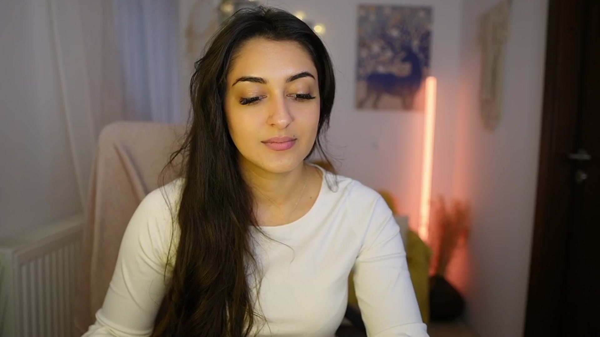 Gallery image thumbnail from Frida_Sante18's myfreecams stream on, 06/13/2024, 16:28 image 11 of 20