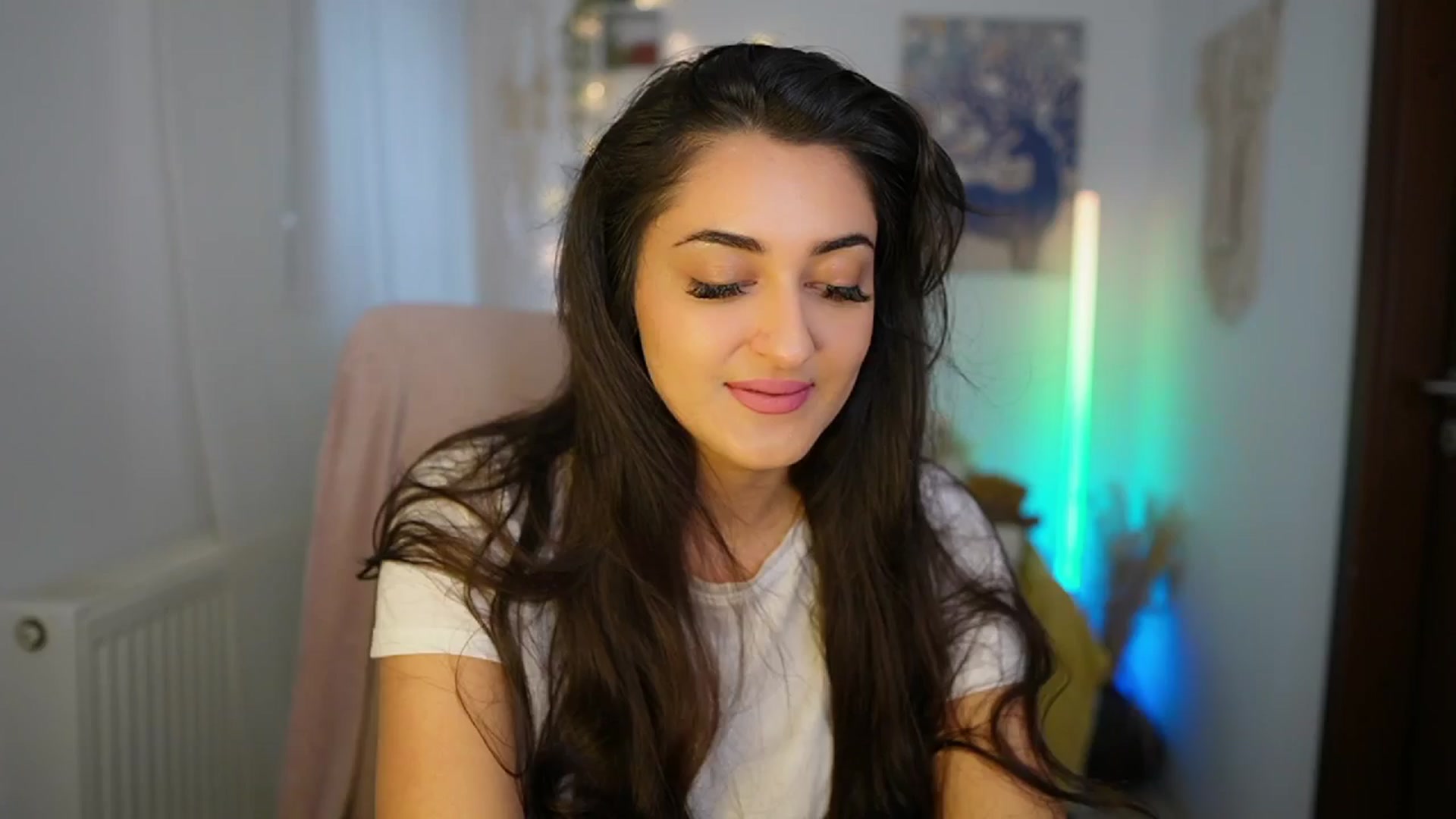Gallery image thumbnail from Frida_Sante18's myfreecams stream on, 06/14/2024, 15:41 image 1 of 20