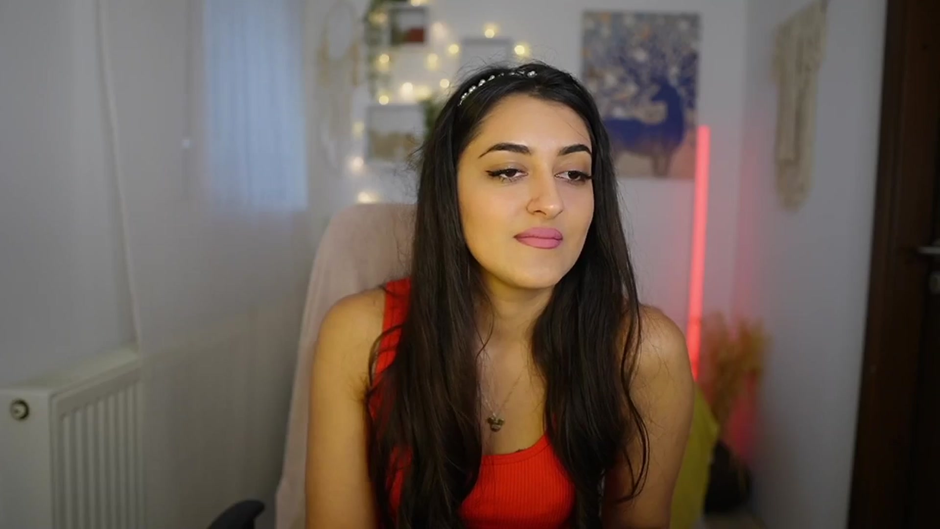 Gallery image thumbnail from Frida_Sante18's myfreecams stream on, 06/15/2024, 15:03 image 6 of 20