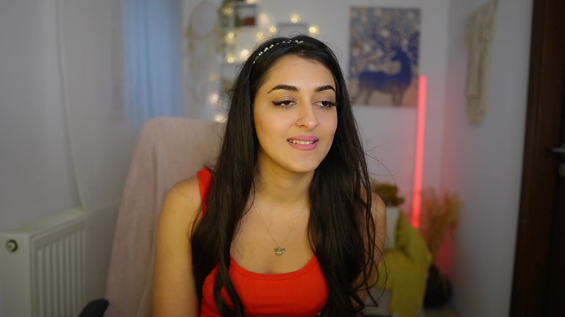 Gallery image thumbnail from Frida_Sante18's myfreecams stream on, 06/15/2024, 15:56 image 18 of 20