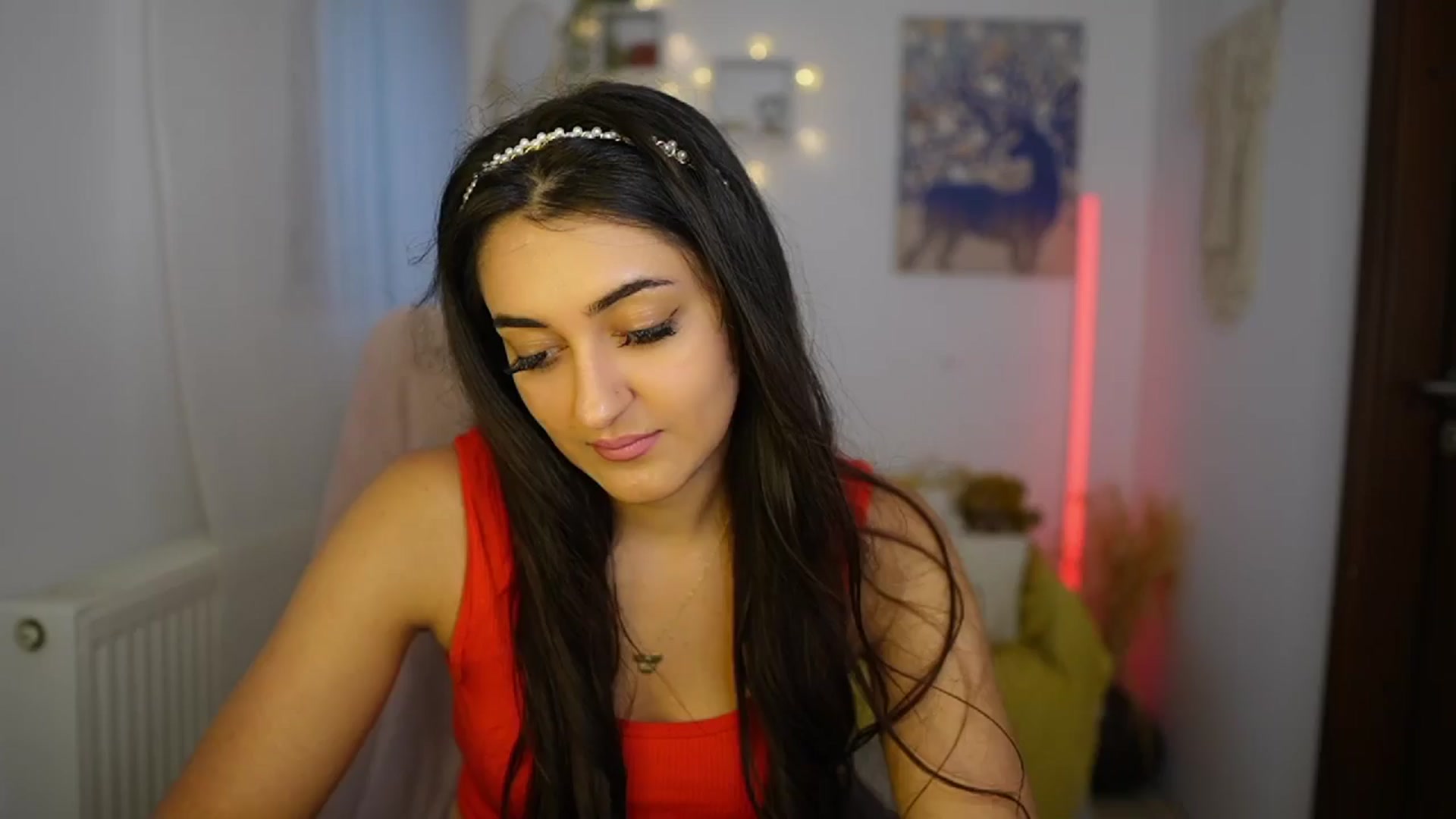 Gallery image thumbnail from Frida_Sante18's myfreecams stream on, 06/15/2024, 15:56 image 8 of 20