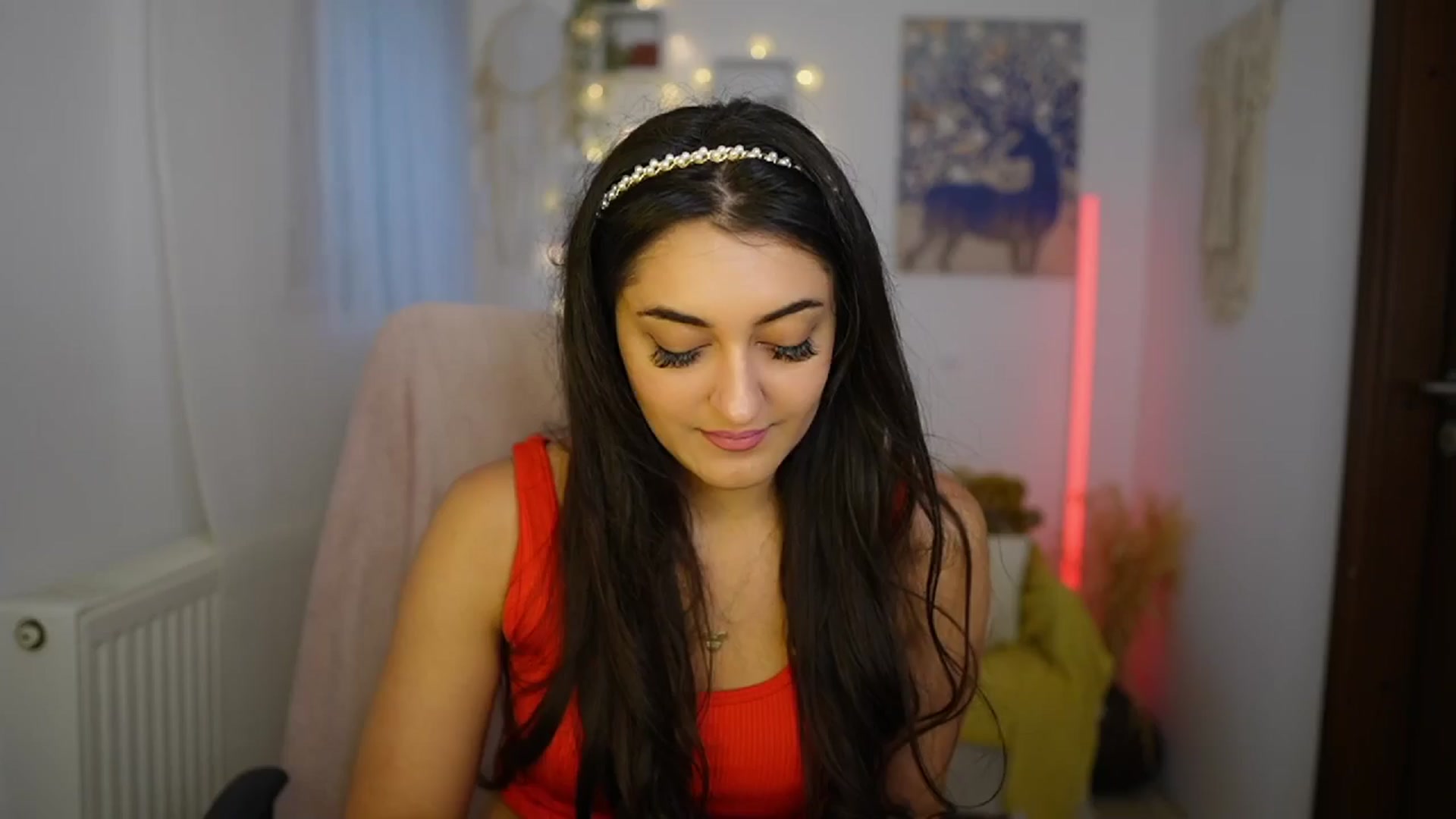 Gallery image thumbnail from Frida_Sante18's myfreecams stream on, 06/15/2024, 15:56 image 14 of 20