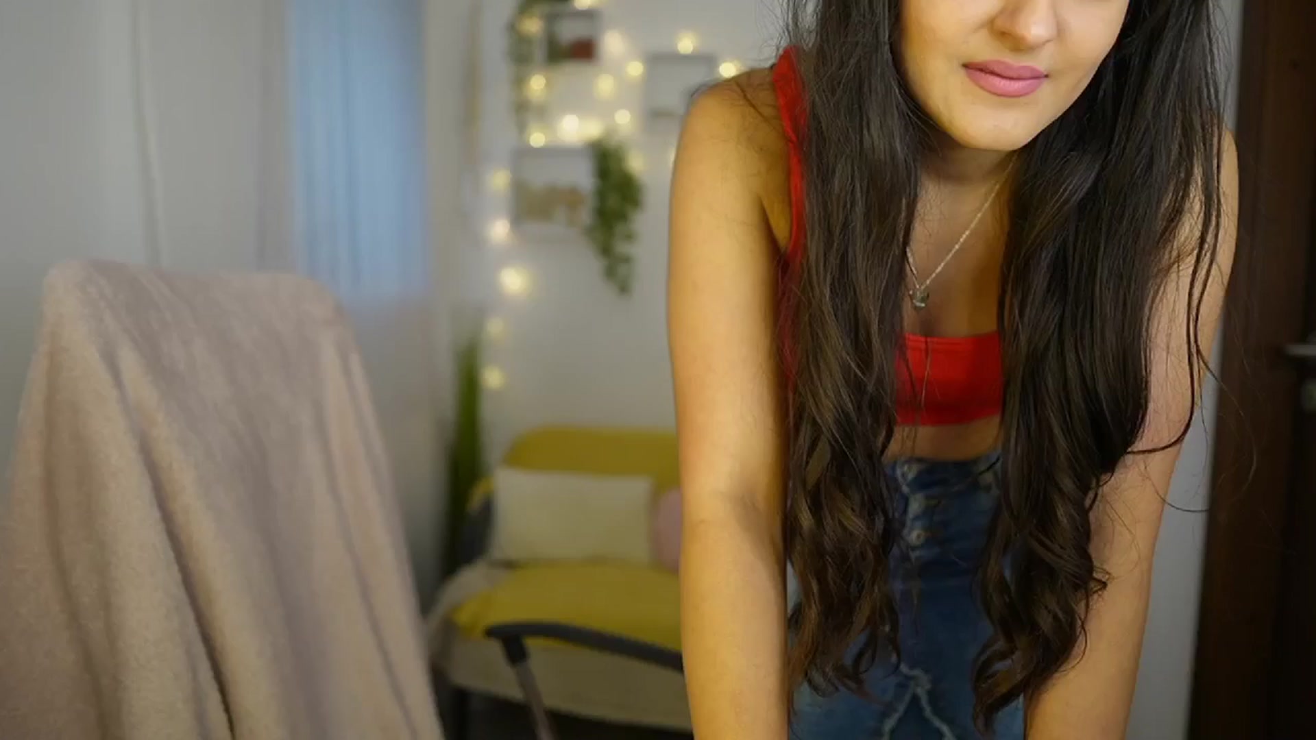 Gallery image thumbnail from Frida_Sante18's myfreecams stream on, 06/15/2024, 16:14 image 18 of 20
