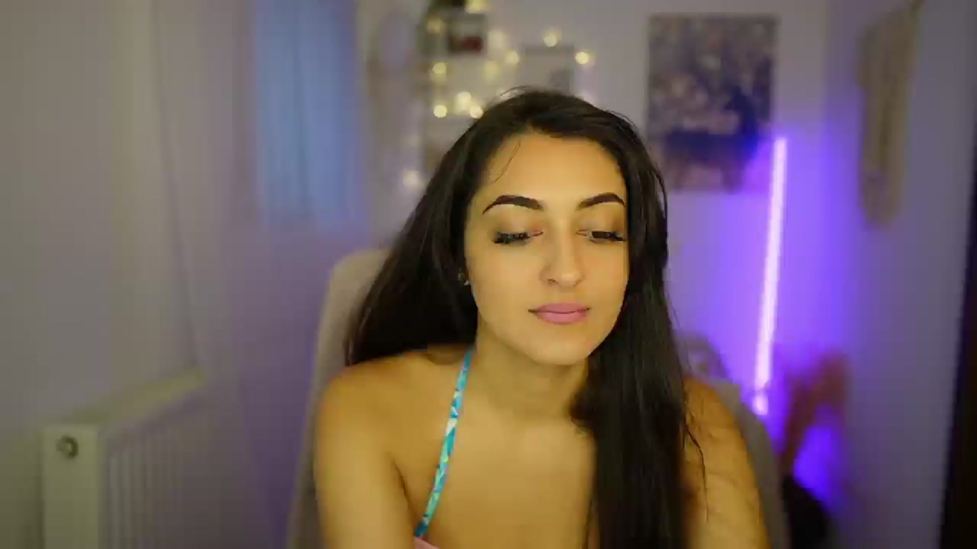 Gallery image thumbnail from Frida_Sante18's myfreecams stream on, 07/02/2024, 16:31 image 8 of 20