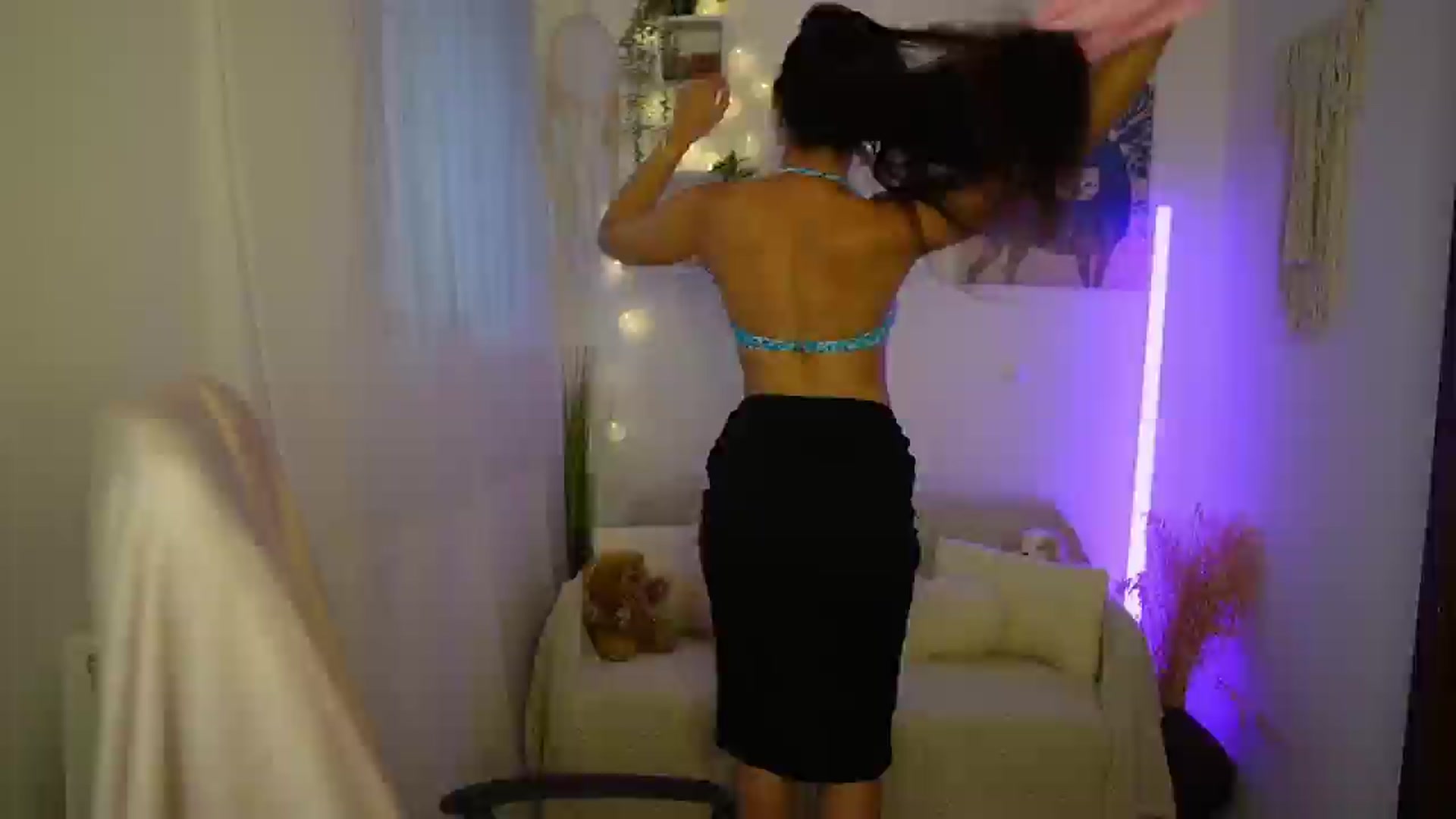 Gallery image thumbnail from Frida_Sante18's myfreecams stream on, 07/02/2024, 16:31 image 14 of 20
