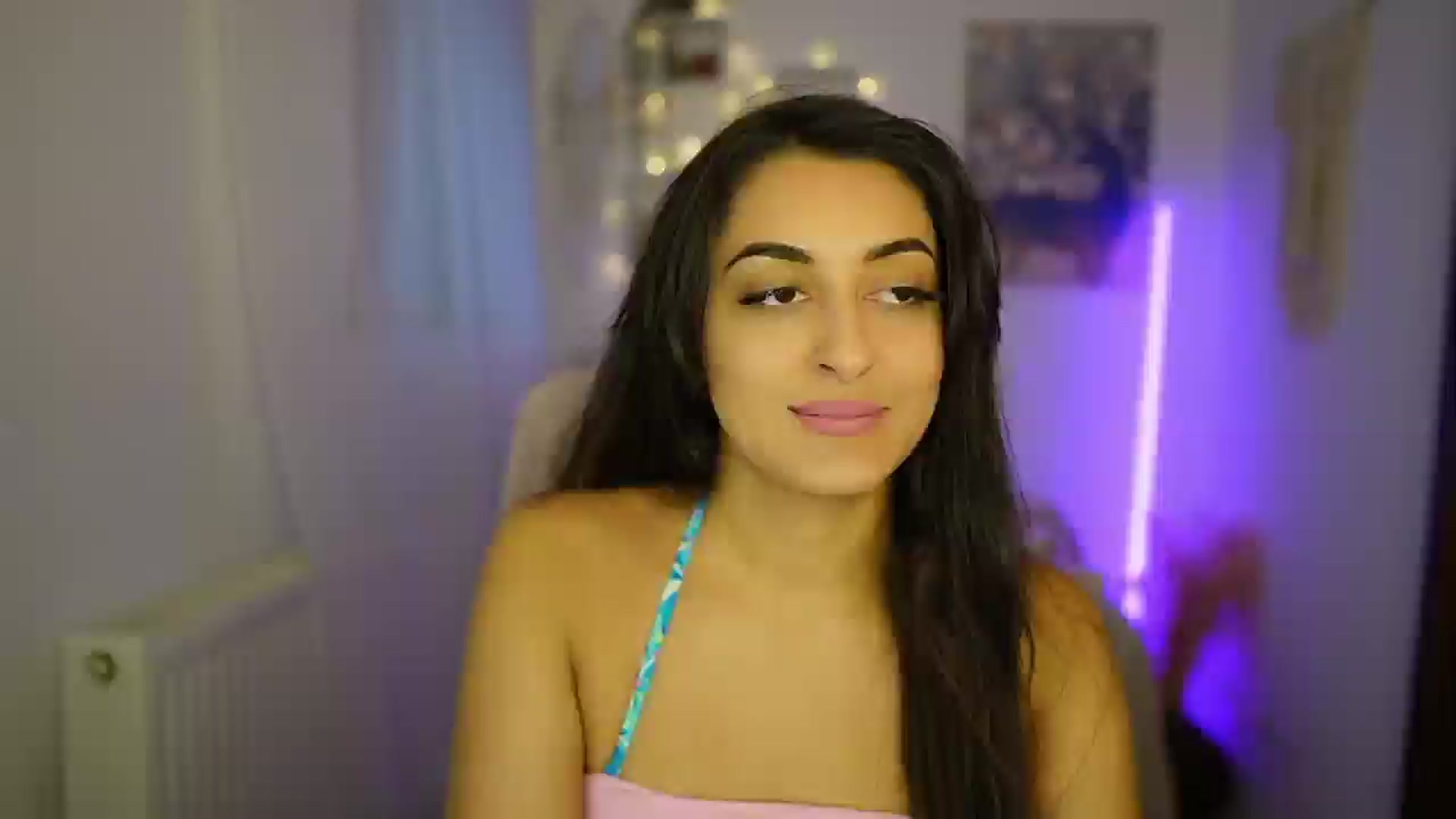 Gallery image thumbnail from Frida_Sante18's myfreecams stream on, 07/02/2024, 16:31 image 11 of 20