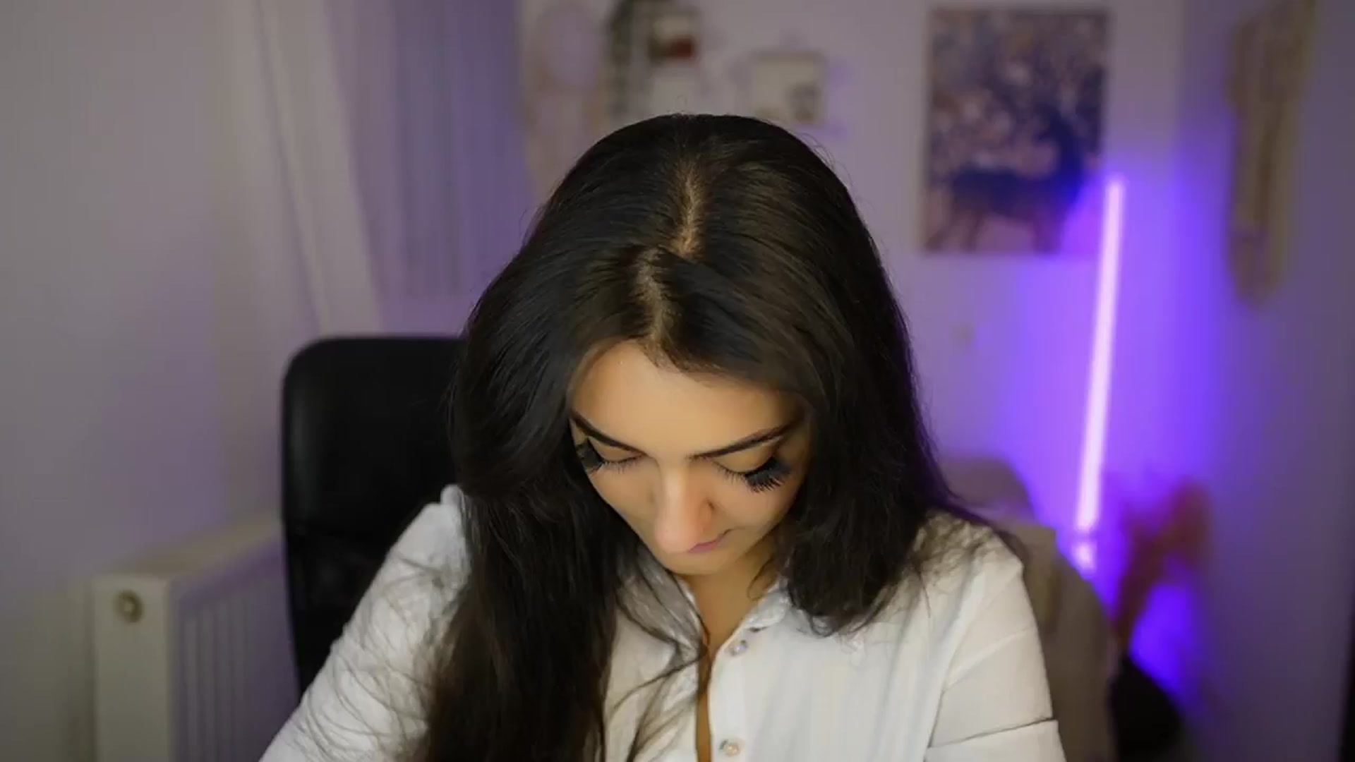 Gallery image thumbnail from Frida_Sante18's myfreecams stream on, 07/03/2024, 18:02 image 15 of 20