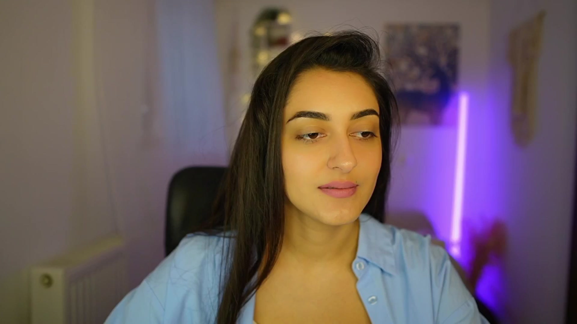Gallery image thumbnail from Frida_Sante18's myfreecams stream on, 07/04/2024, 14:38 image 12 of 20