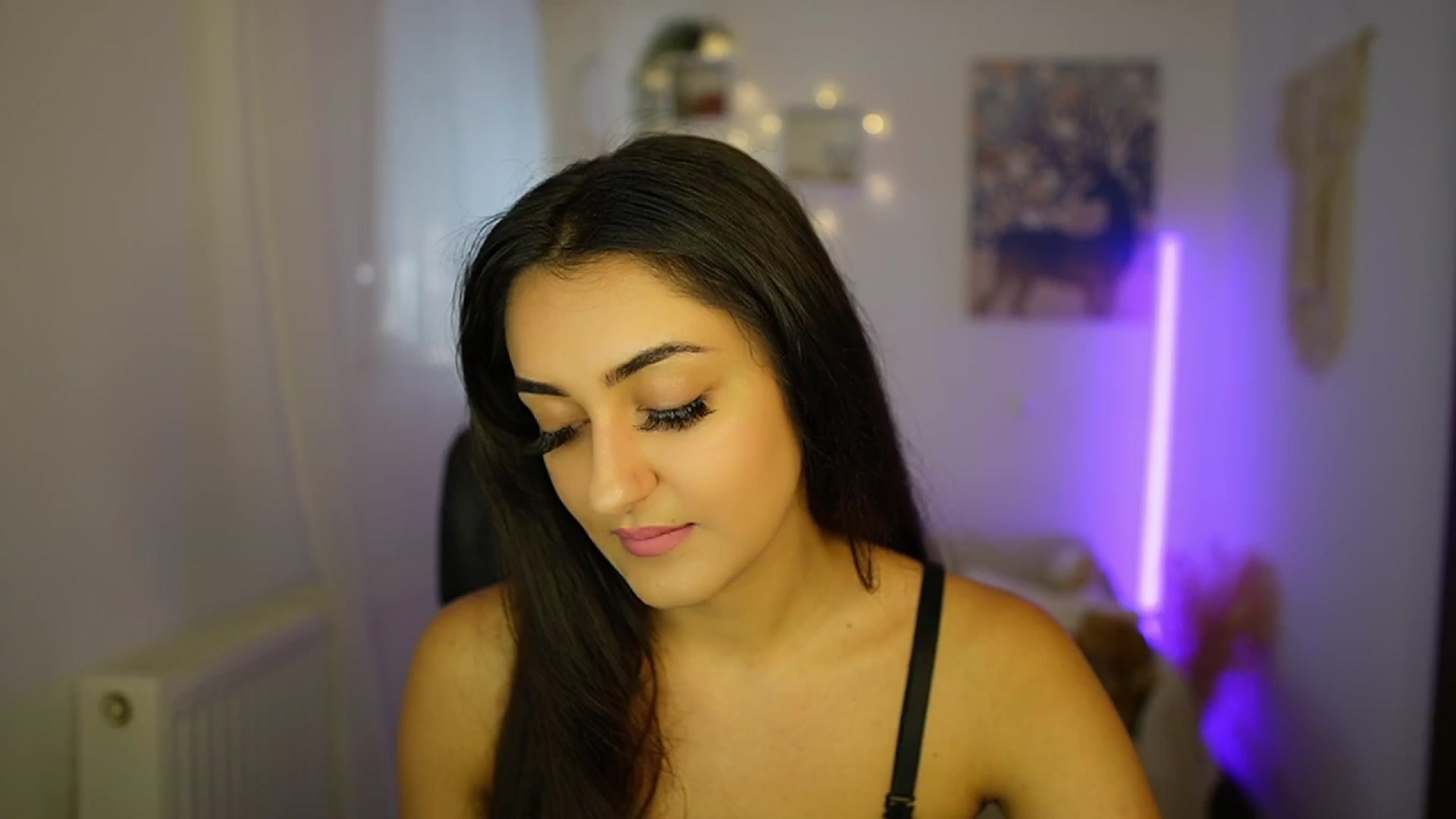 Gallery image thumbnail from Frida_Sante18's myfreecams stream on, 07/05/2024, 15:03 image 20 of 20