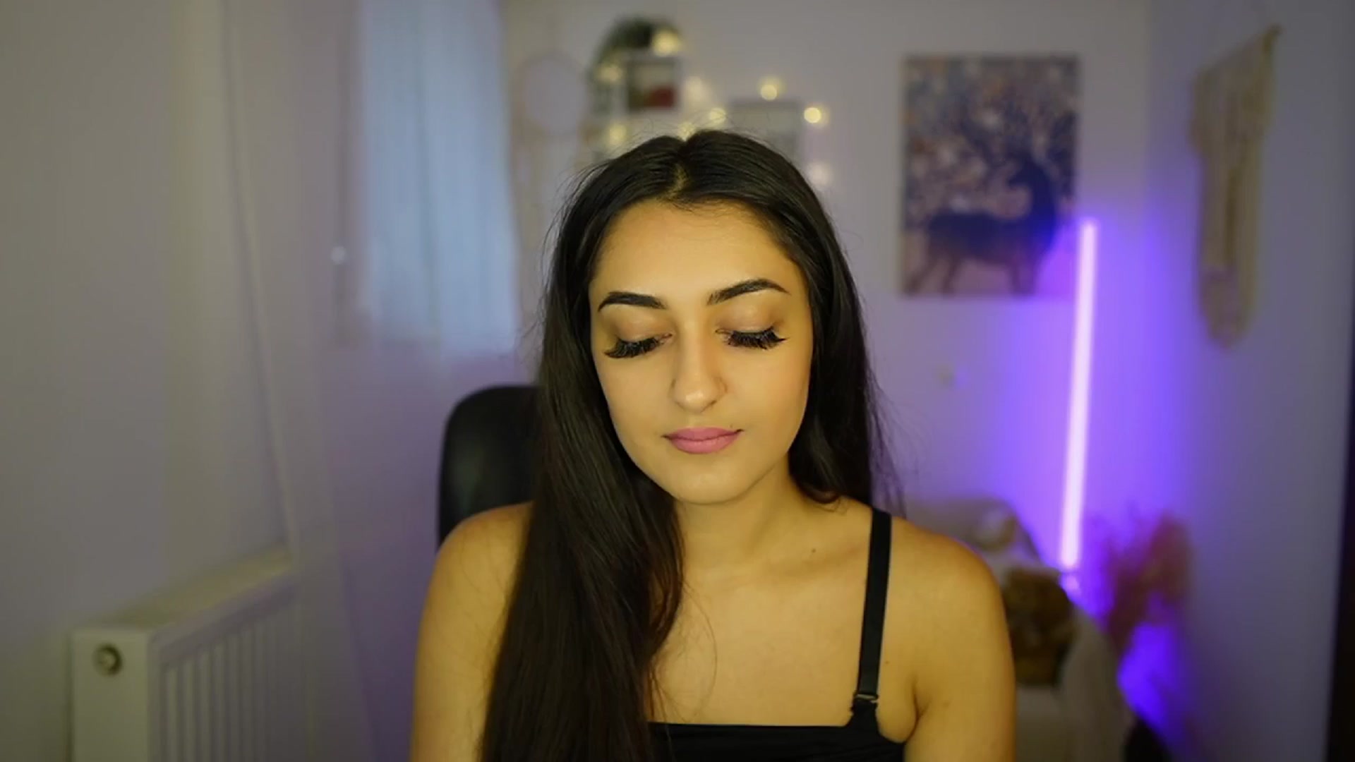 Gallery image thumbnail from Frida_Sante18's myfreecams stream on, 07/05/2024, 15:03 image 16 of 20