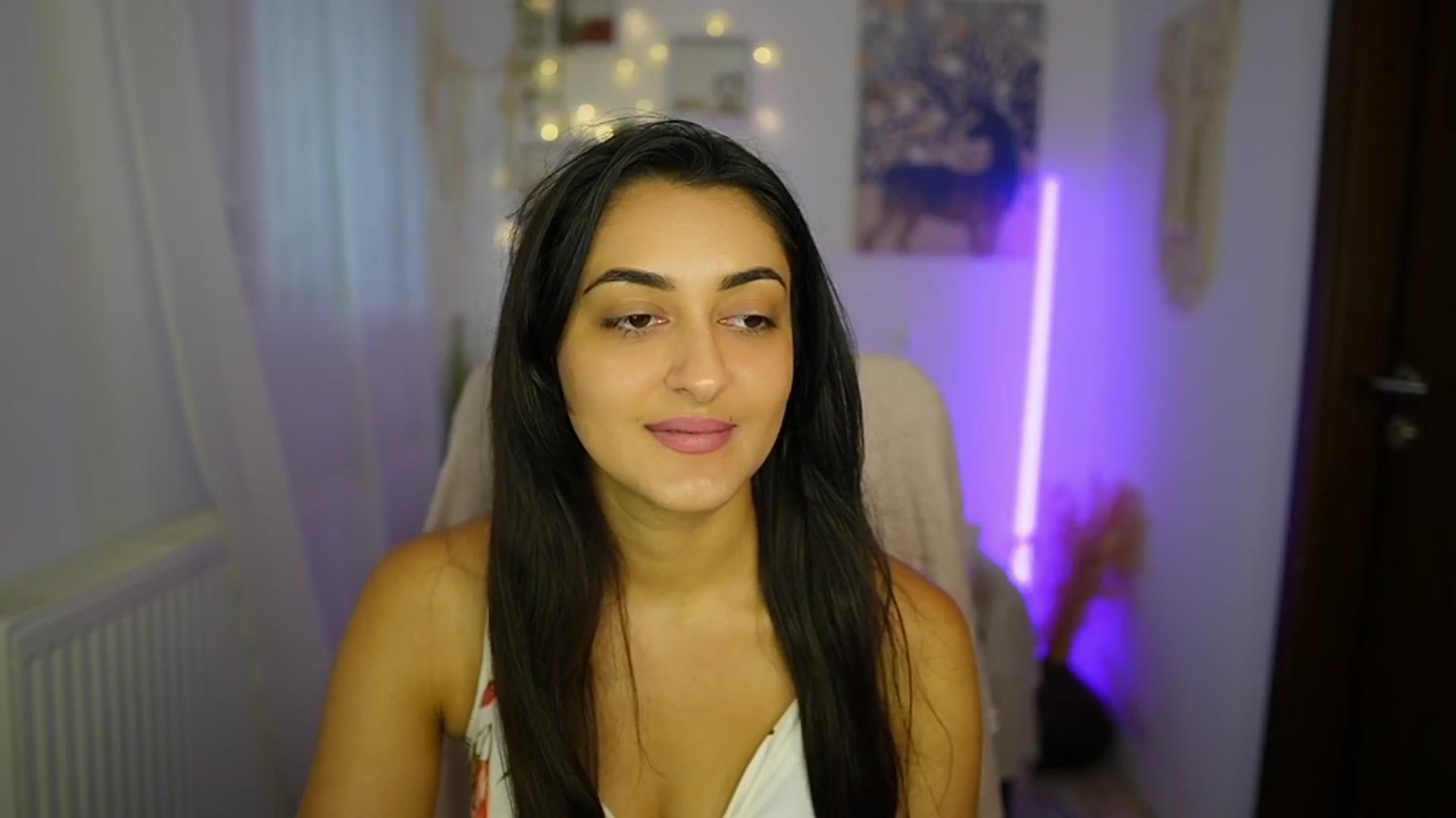 Gallery image thumbnail from Frida_Sante18's myfreecams stream on, 07/15/2024, 15:59 image 5 of 20