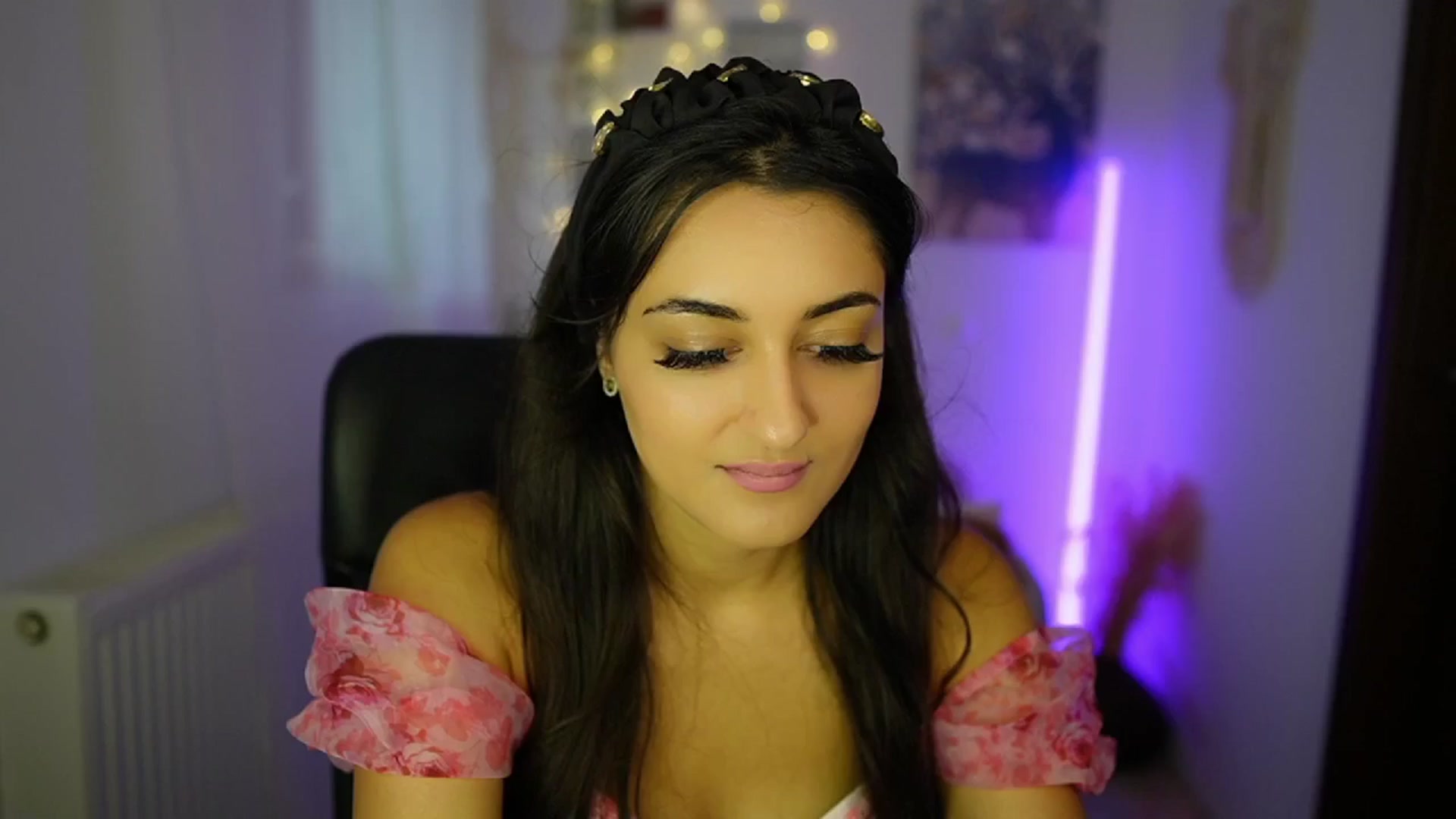 Gallery image thumbnail from Frida_Sante18's myfreecams stream on, 07/18/2024, 14:49 image 3 of 20