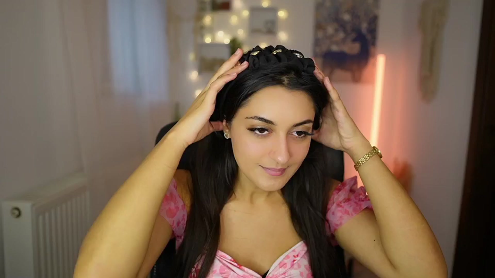 Gallery image thumbnail from Frida_Sante18's myfreecams stream on, 07/18/2024, 17:23 image 19 of 20