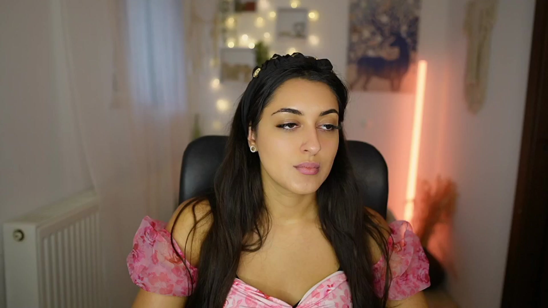 Gallery image thumbnail from Frida_Sante18's myfreecams stream on, 07/18/2024, 17:23 image 20 of 20