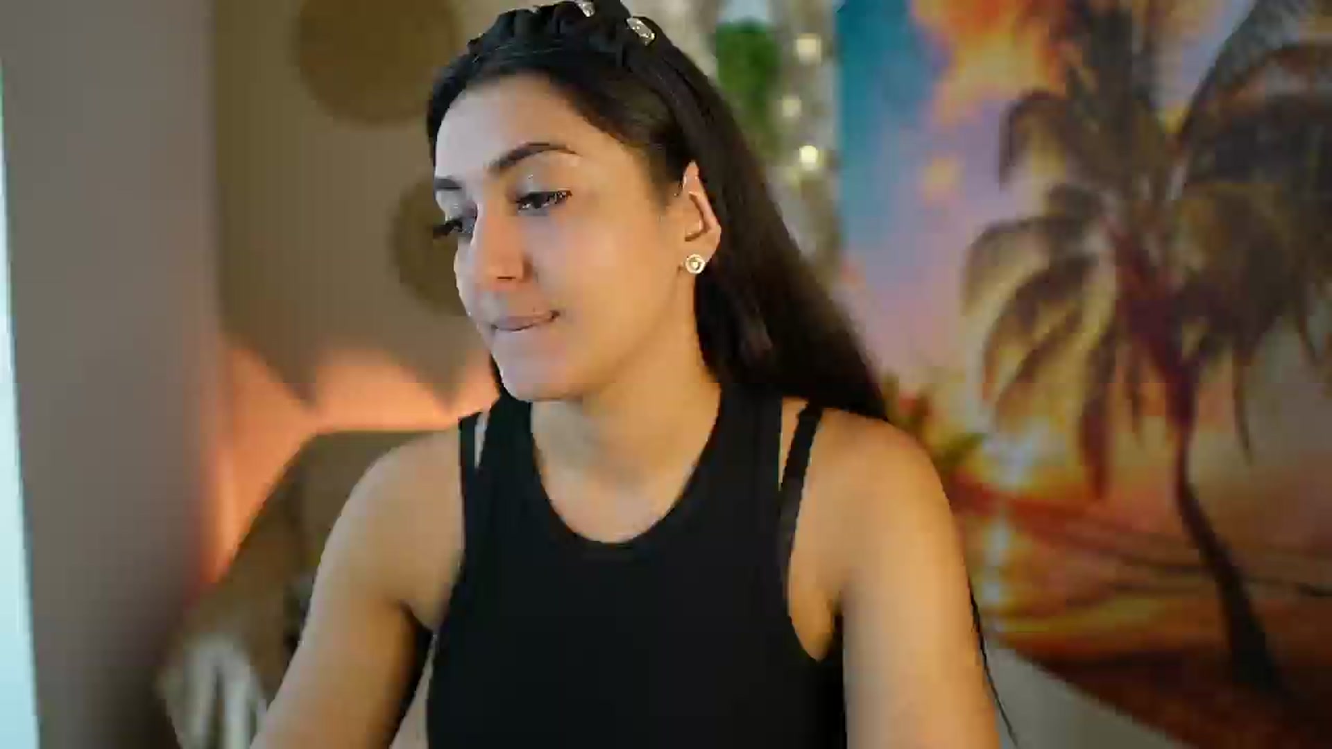 Gallery image thumbnail from Frida_Sante18's myfreecams stream on, 07/25/2024, 18:35 image 1 of 20