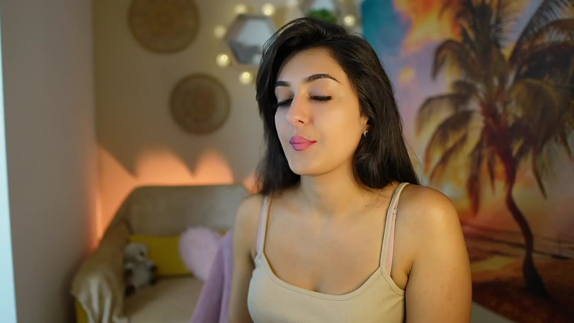 Gallery image thumbnail from Frida_Sante18's myfreecams stream on, 07/26/2024, 14:40 image 11 of 20