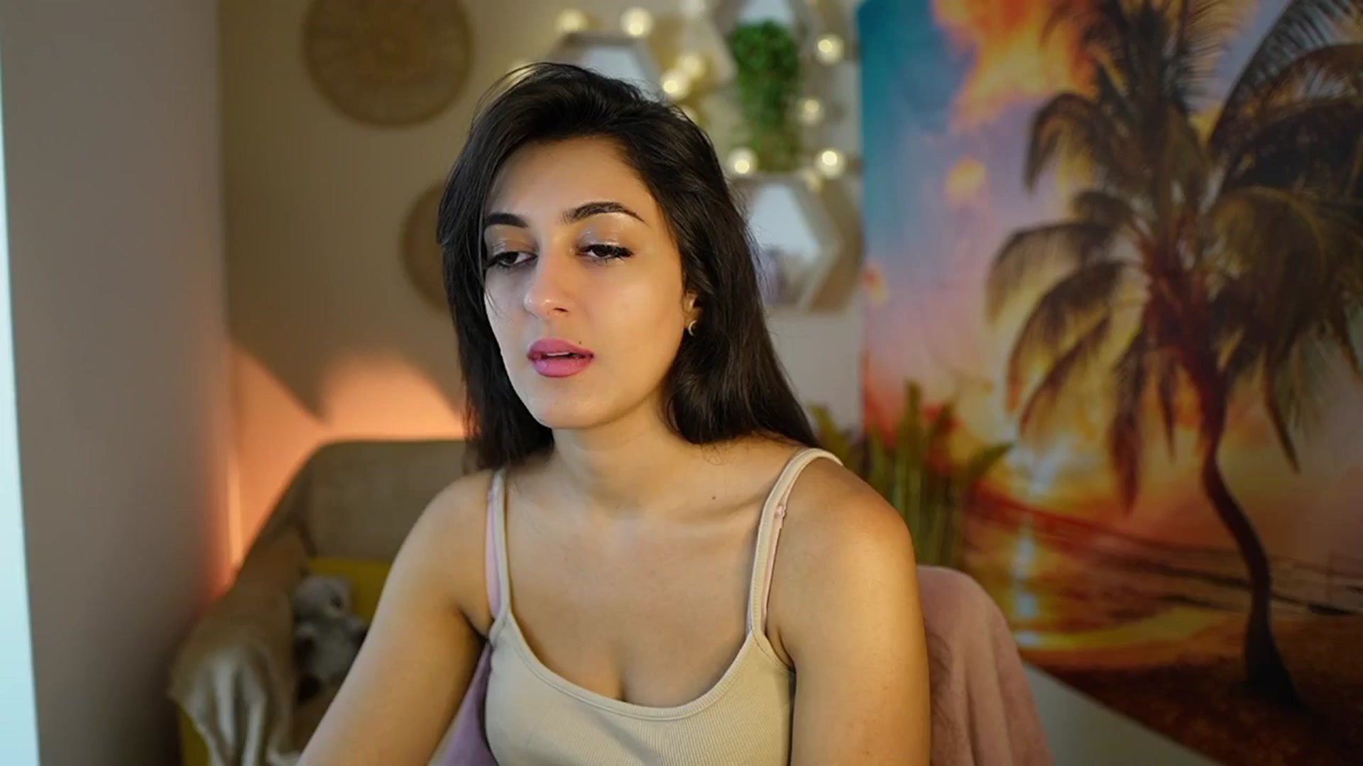 Gallery image thumbnail from Frida_Sante18's myfreecams stream on, 07/26/2024, 14:40 image 9 of 20