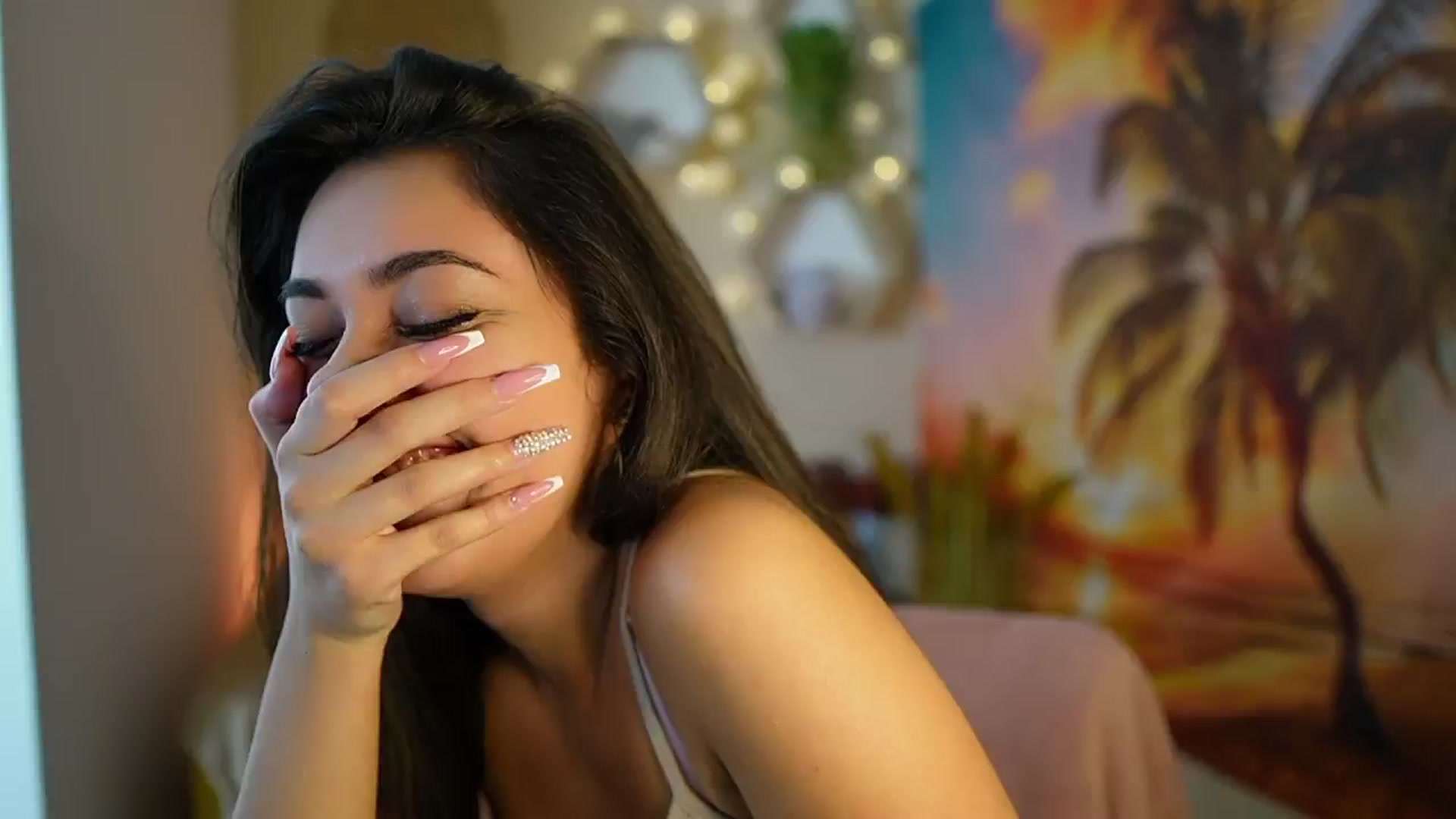 Gallery image thumbnail from Frida_Sante18's myfreecams stream on, 07/26/2024, 16:55 image 12 of 20
