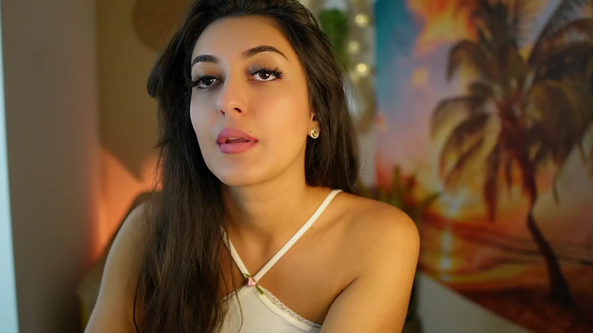 Gallery image thumbnail from Frida_Sante18's myfreecams stream on, 07/29/2024, 14:59 image 8 of 20
