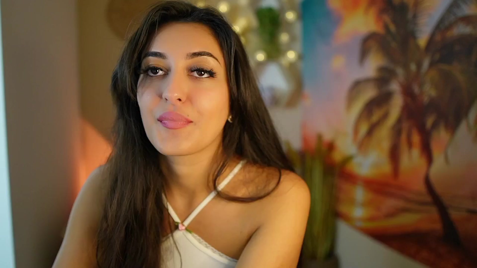 Gallery image thumbnail from Frida_Sante18's myfreecams stream on, 07/29/2024, 14:59 image 6 of 20