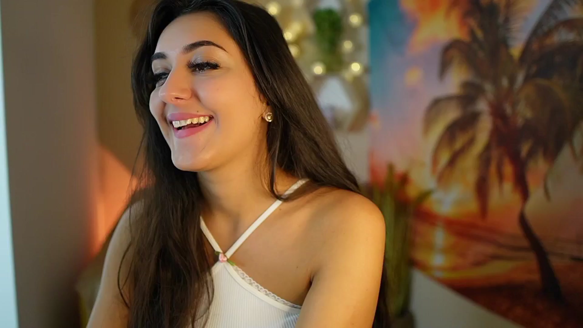 Gallery image thumbnail from Frida_Sante18's myfreecams stream on, 07/29/2024, 14:59 image 3 of 20