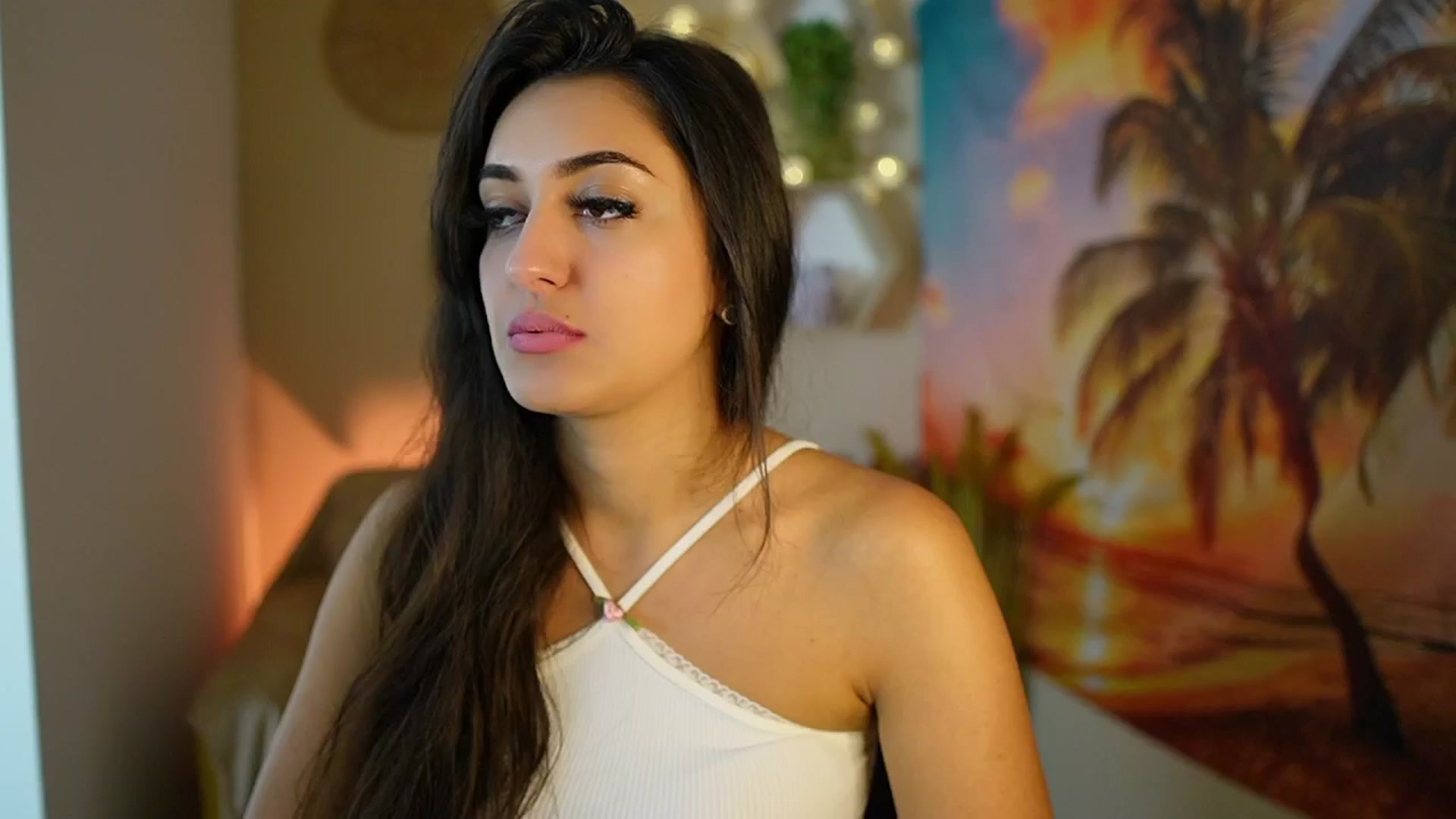 Gallery image thumbnail from Frida_Sante18's myfreecams stream on, 07/29/2024, 14:59 image 18 of 20