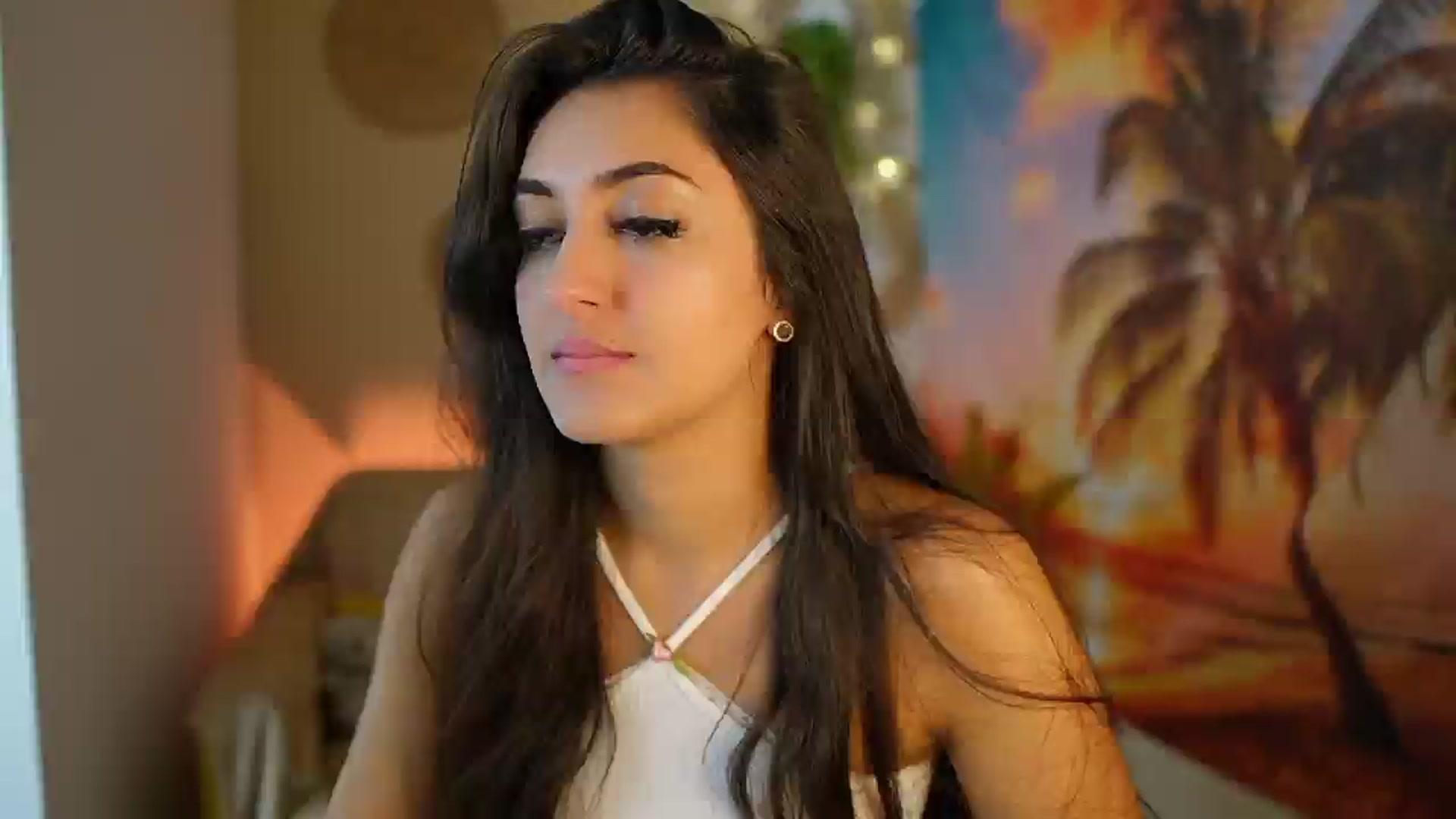 Gallery image thumbnail from Frida_Sante18's myfreecams stream on, 07/29/2024, 17:30 image 2 of 20