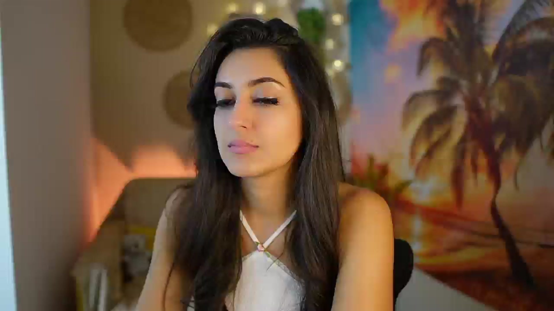Gallery image thumbnail from Frida_Sante18's myfreecams stream on, 07/29/2024, 17:30 image 17 of 20