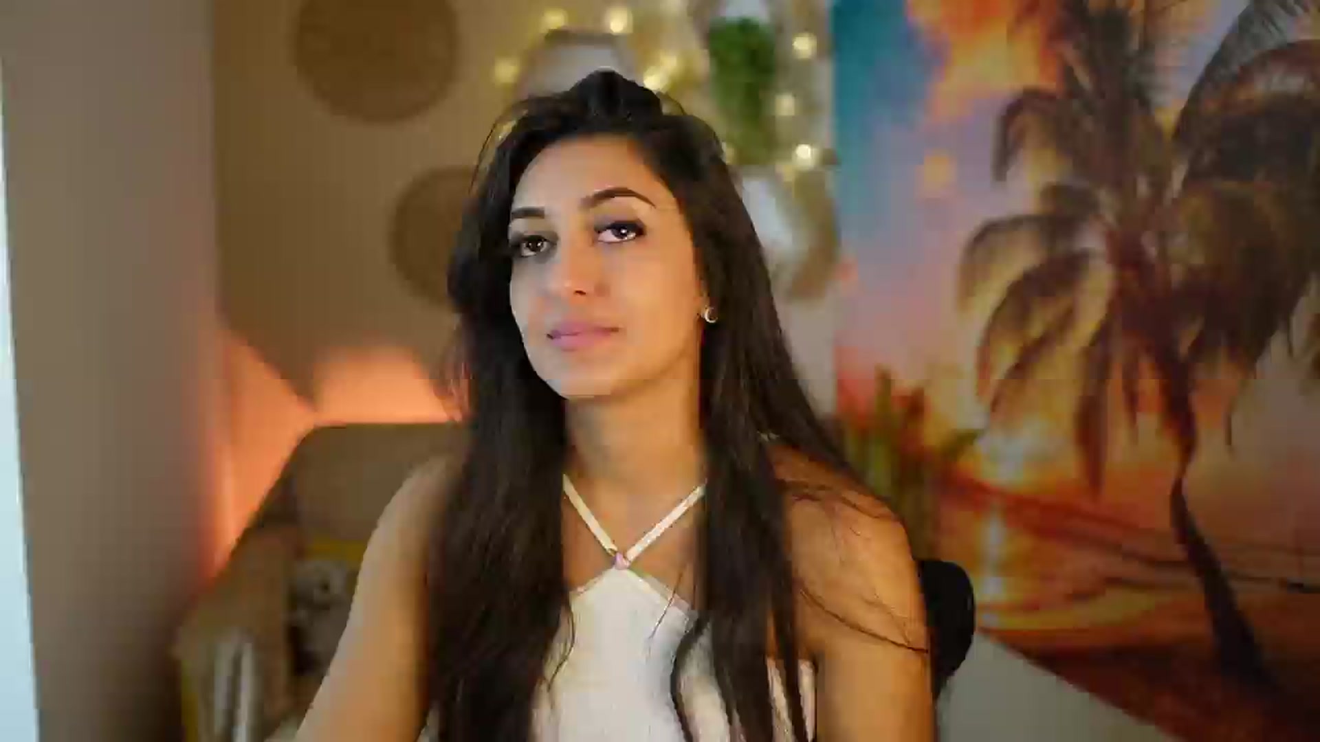 Gallery image thumbnail from Frida_Sante18's myfreecams stream on, 07/29/2024, 17:30 image 3 of 20