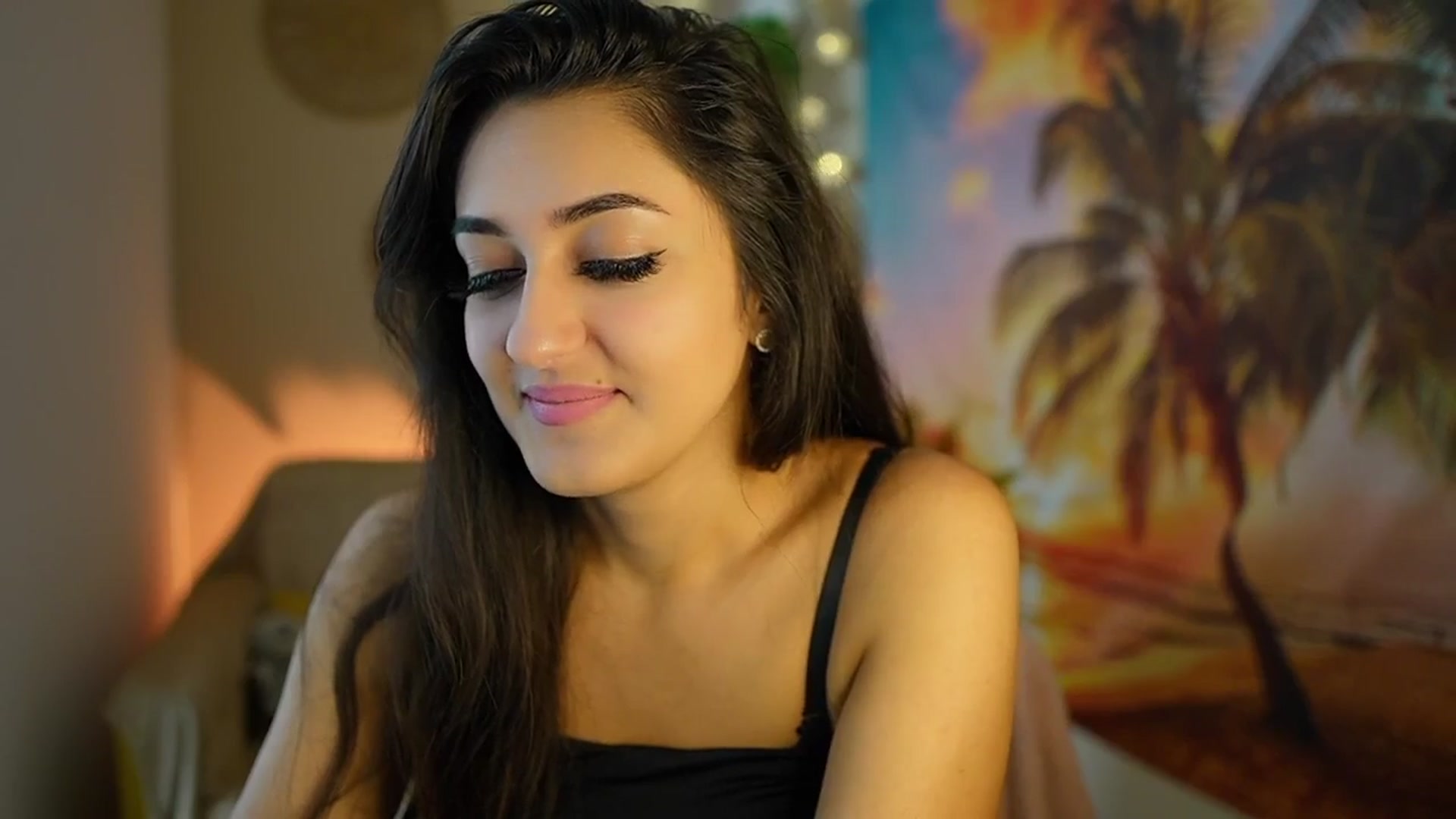 Gallery image thumbnail from Frida_Sante18's myfreecams stream on, 07/30/2024, 15:16 image 3 of 20