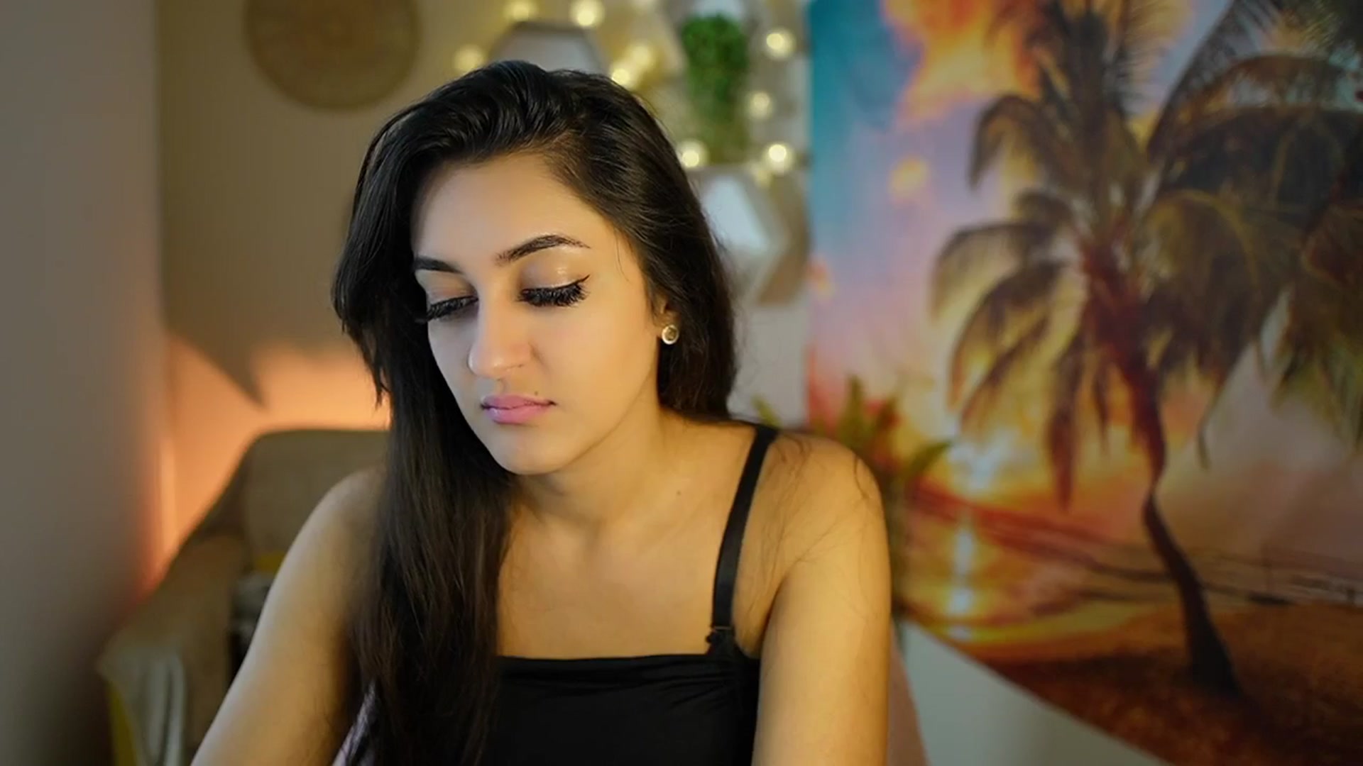 Gallery image thumbnail from Frida_Sante18's myfreecams stream on, 07/30/2024, 15:16 image 8 of 20