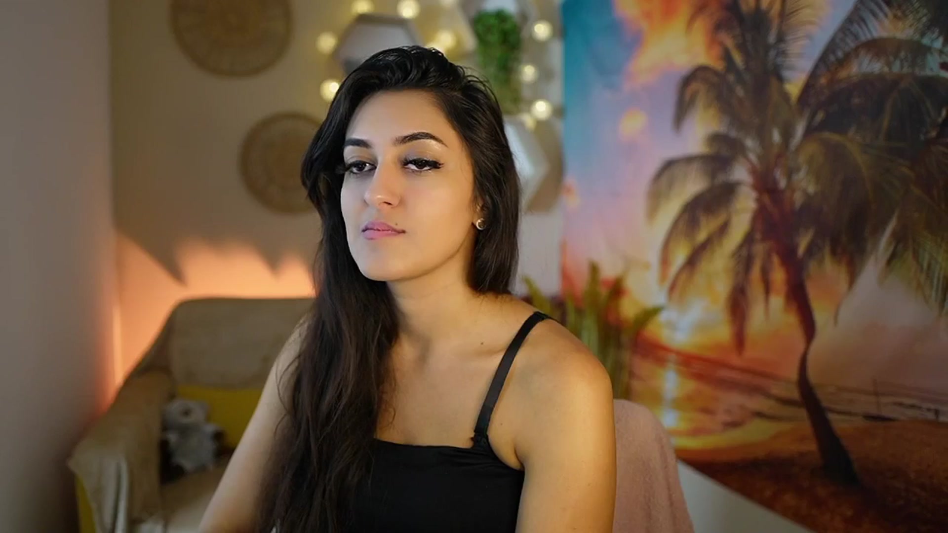 Gallery image thumbnail from Frida_Sante18's myfreecams stream on, 07/30/2024, 15:16 image 18 of 20